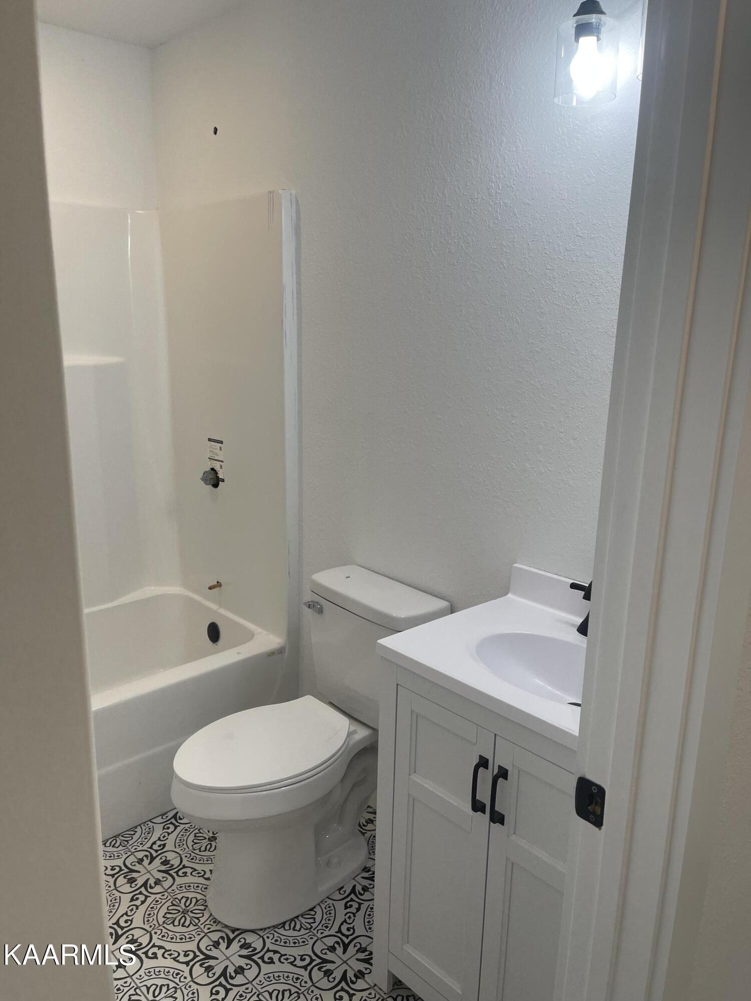 258 Old Middlesboro Hwy, LaFollette