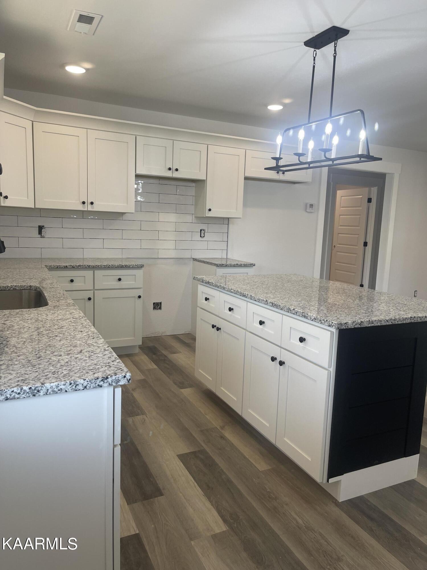 258 Old Middlesboro Hwy, LaFollette