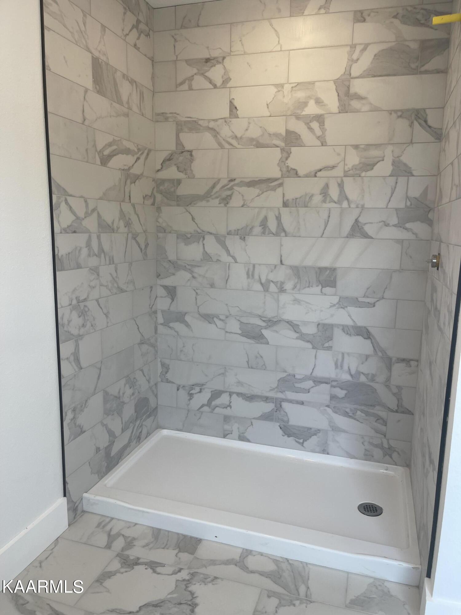 258 Old Middlesboro Hwy, LaFollette