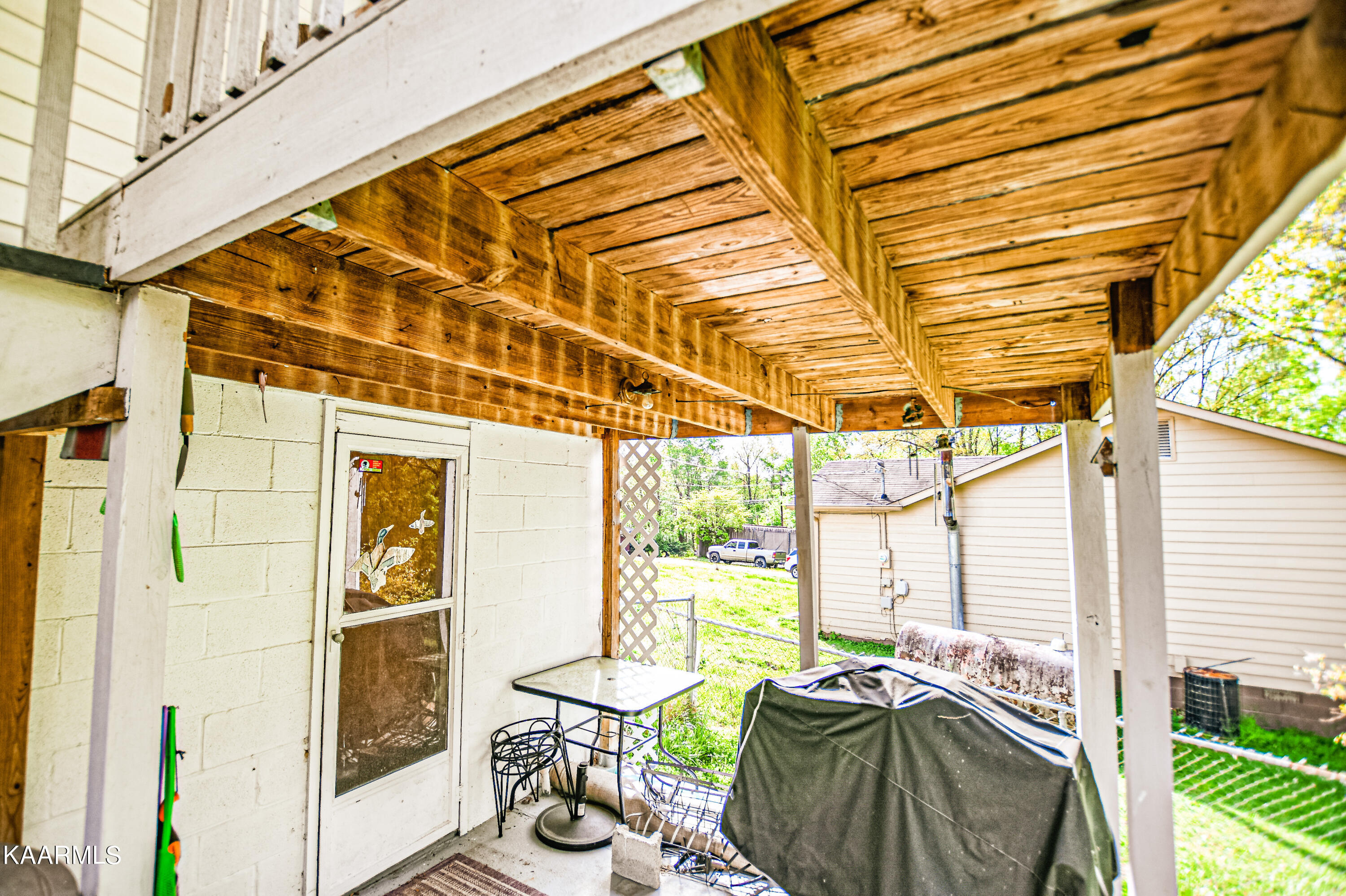 808 S 17th St, LaFollette