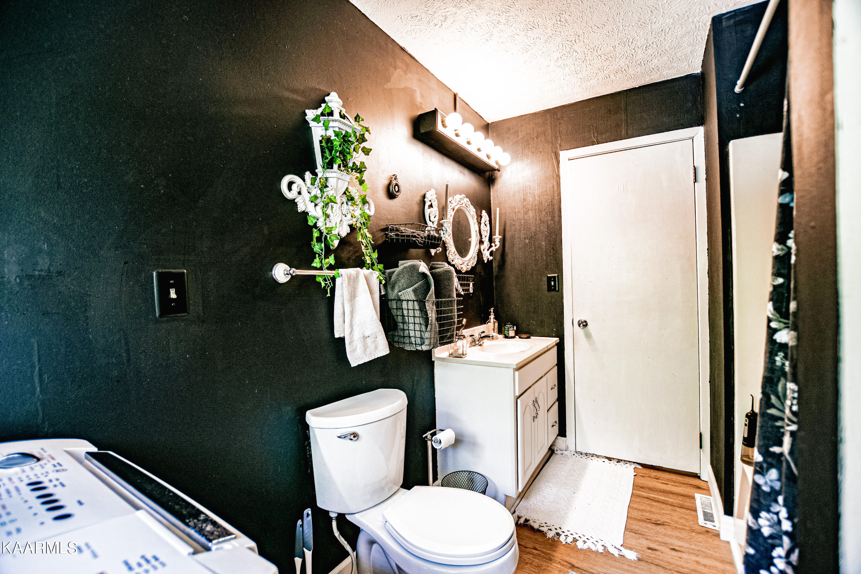 808 S 17th St, LaFollette