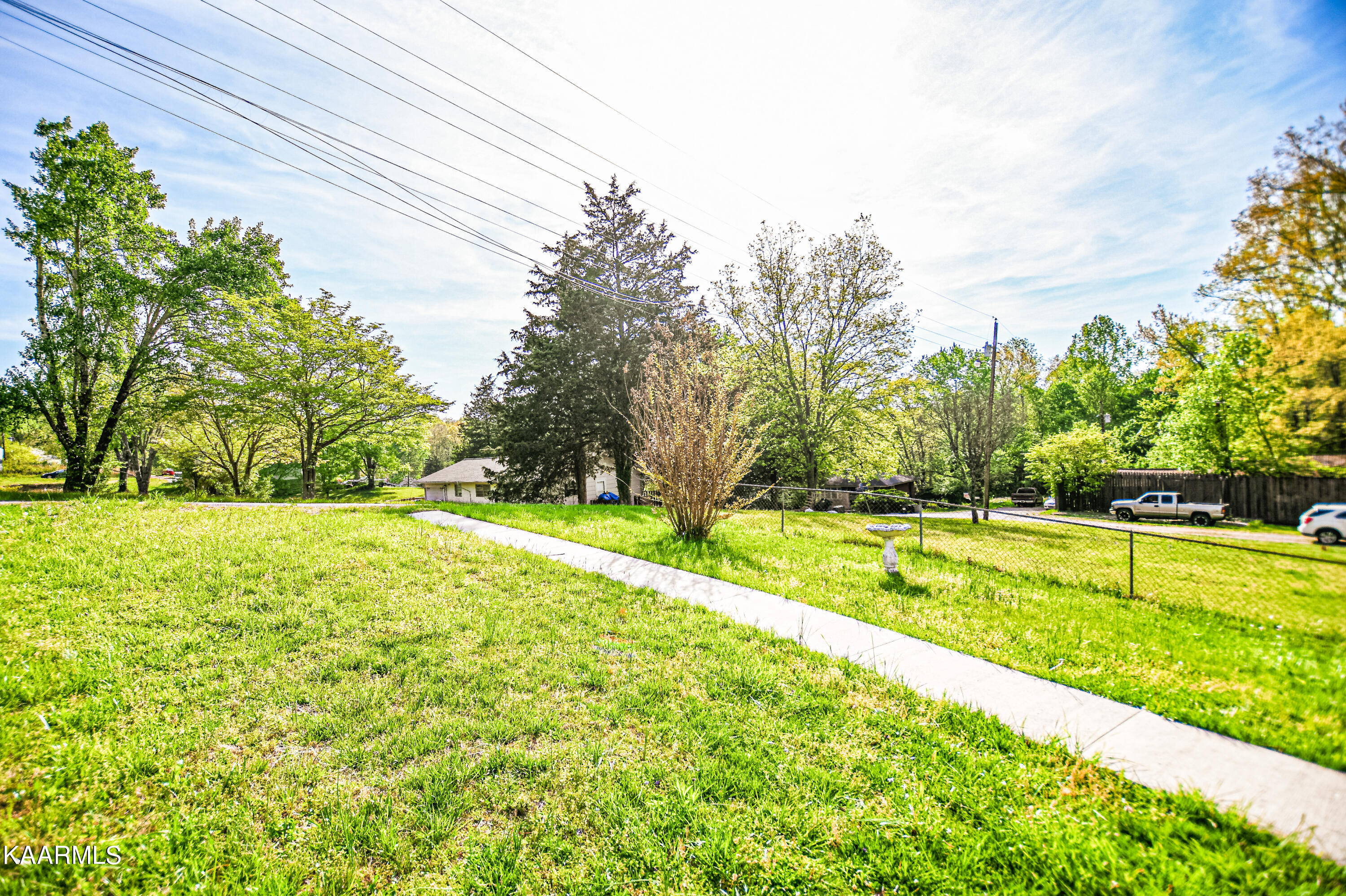 808 S 17th St, LaFollette