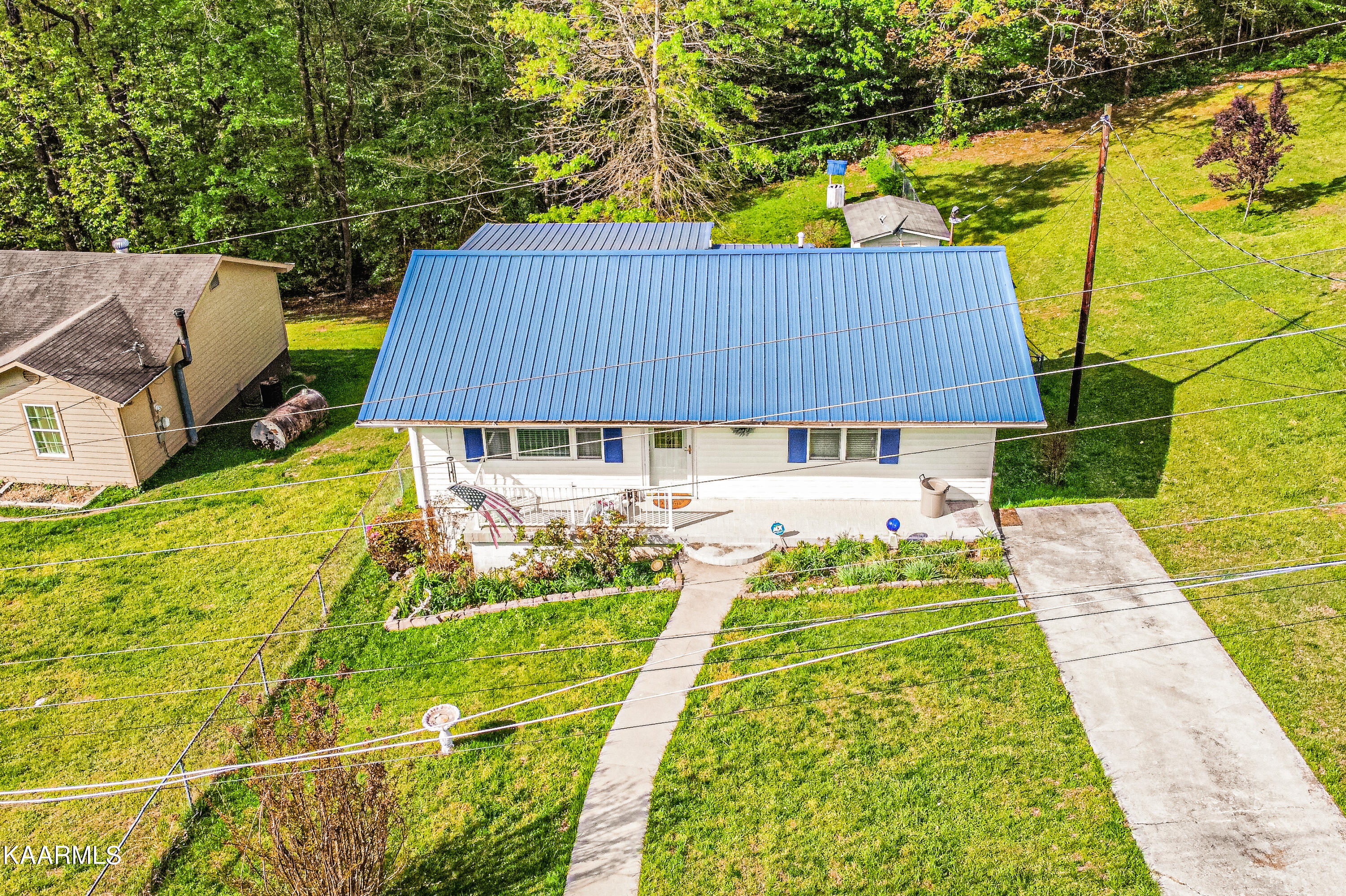 808 S 17th St, LaFollette