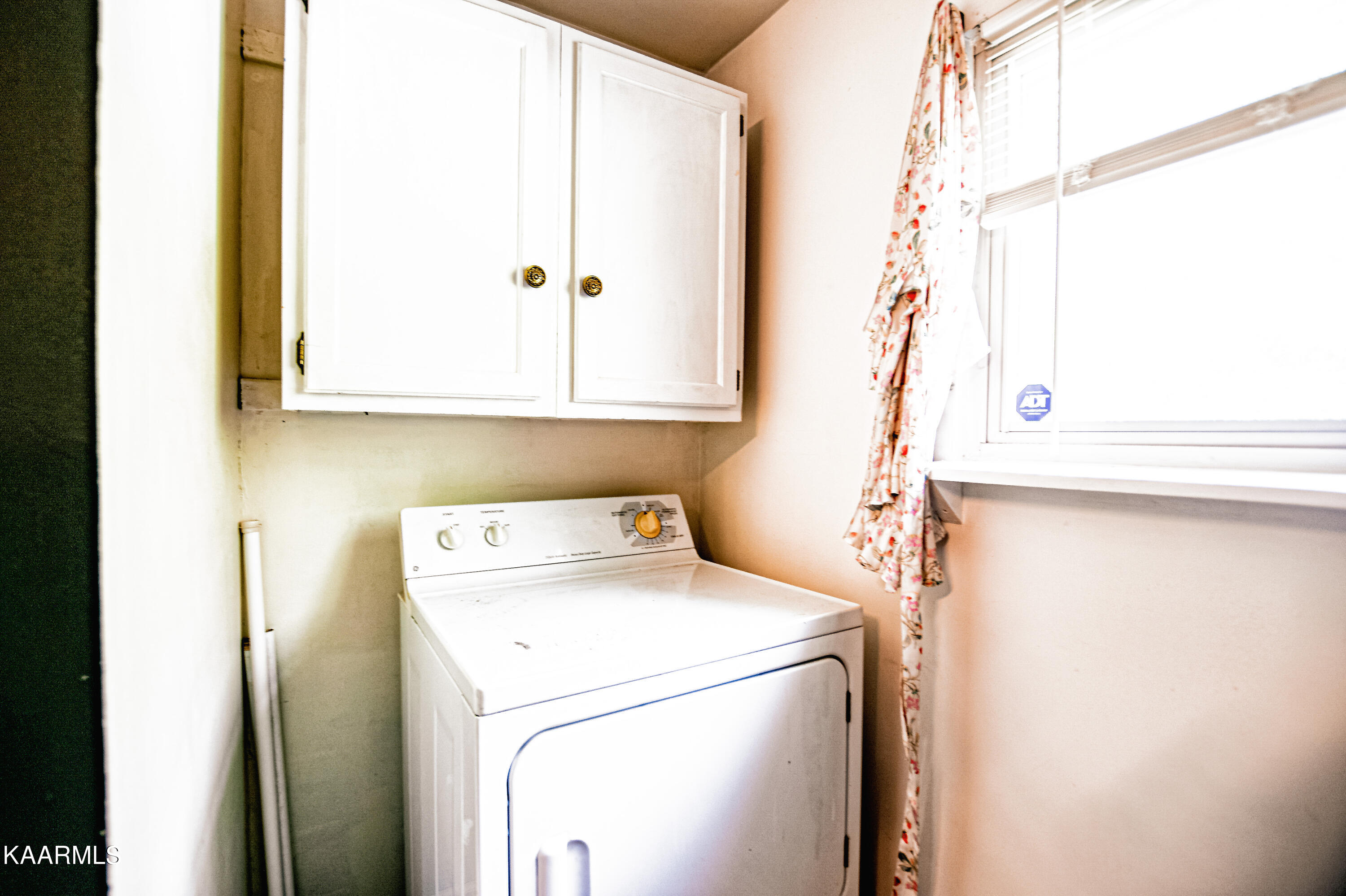 808 S 17th St, LaFollette