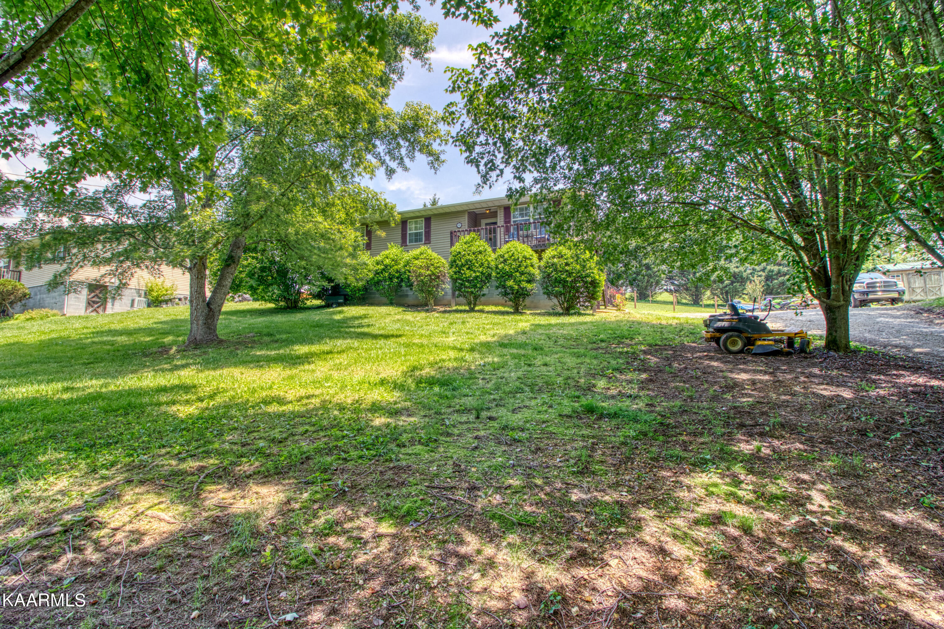 205 Wills Lane, LaFollette