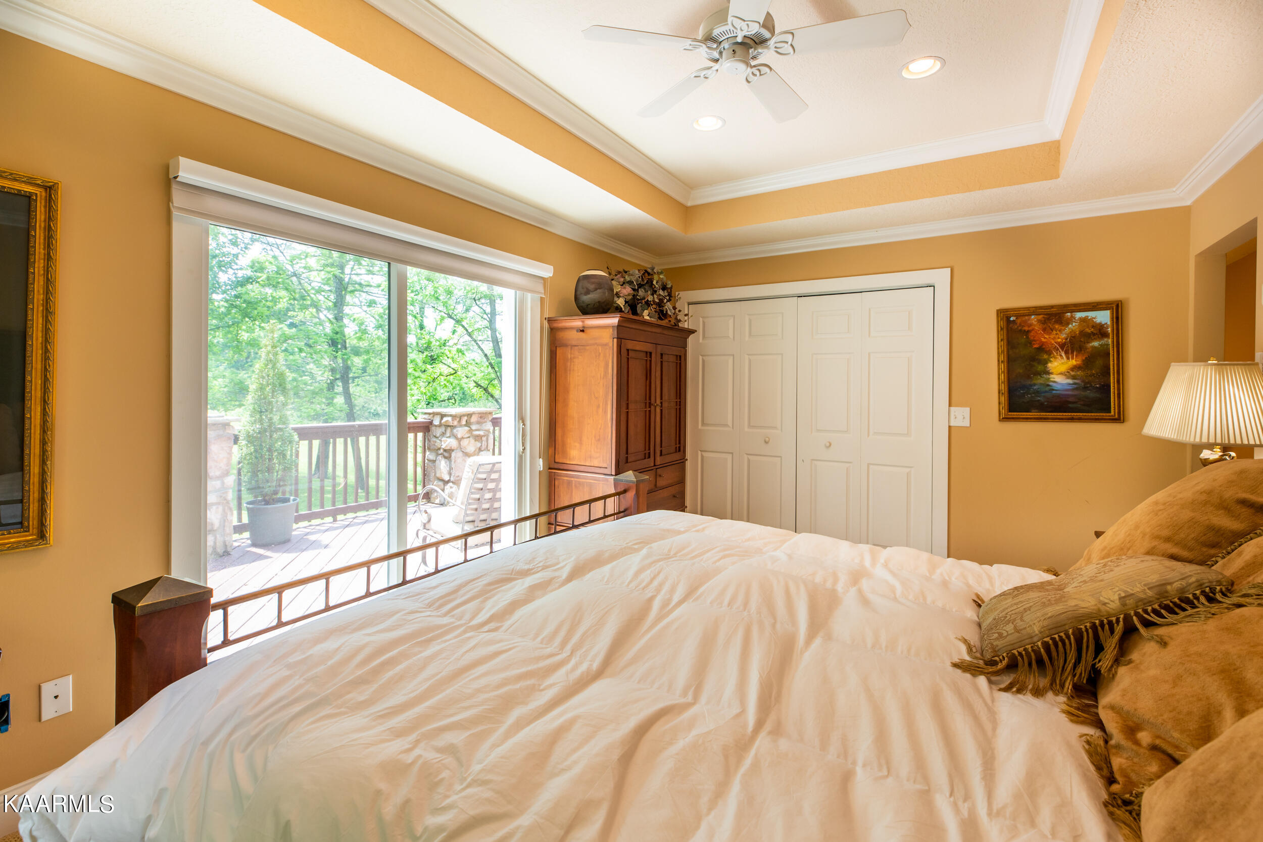 219 King Lane, LaFollette