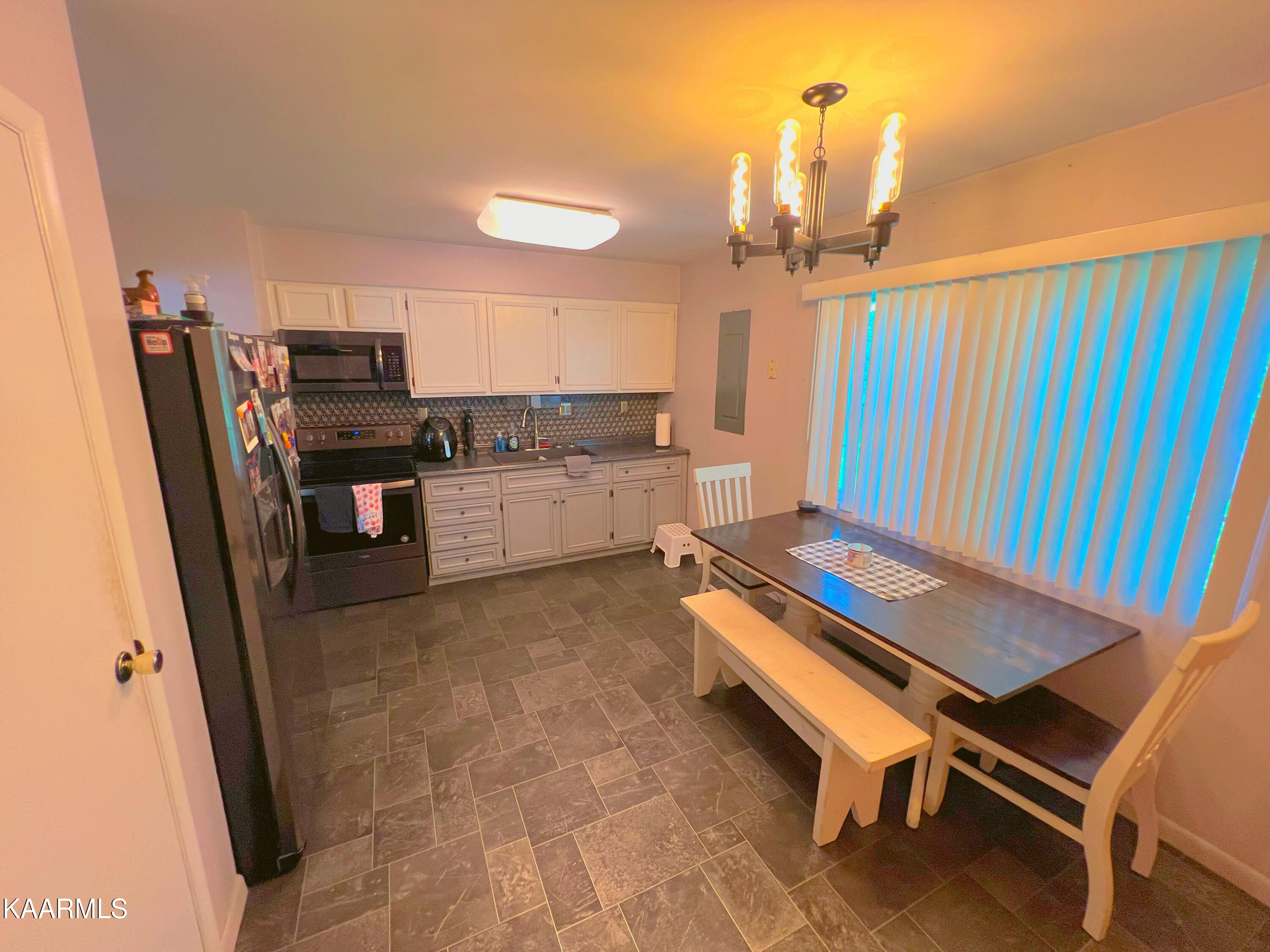 135 Sharp And Perkins Rd