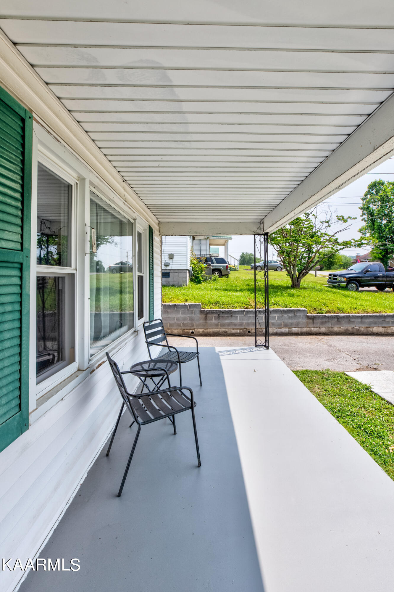 1114 W Walden St, LaFollette