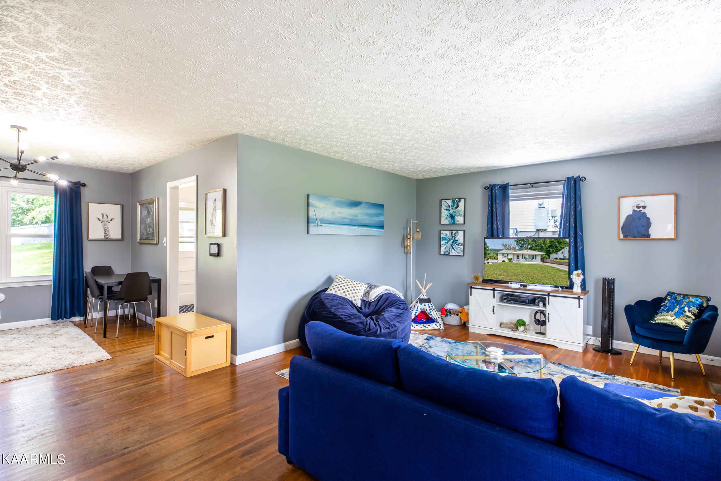 1114 W Walden St, LaFollette