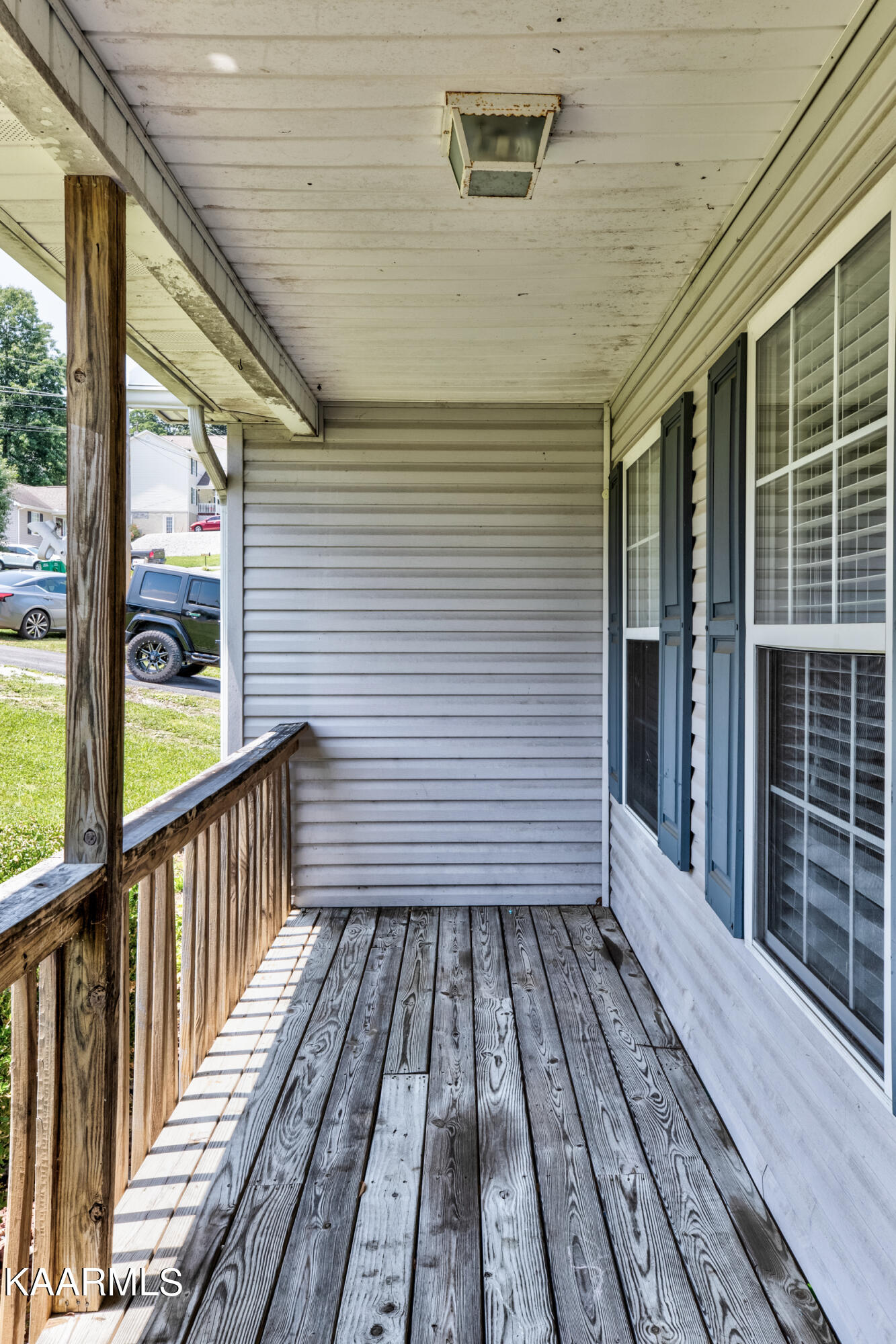 117 Regan Lane, LaFollette