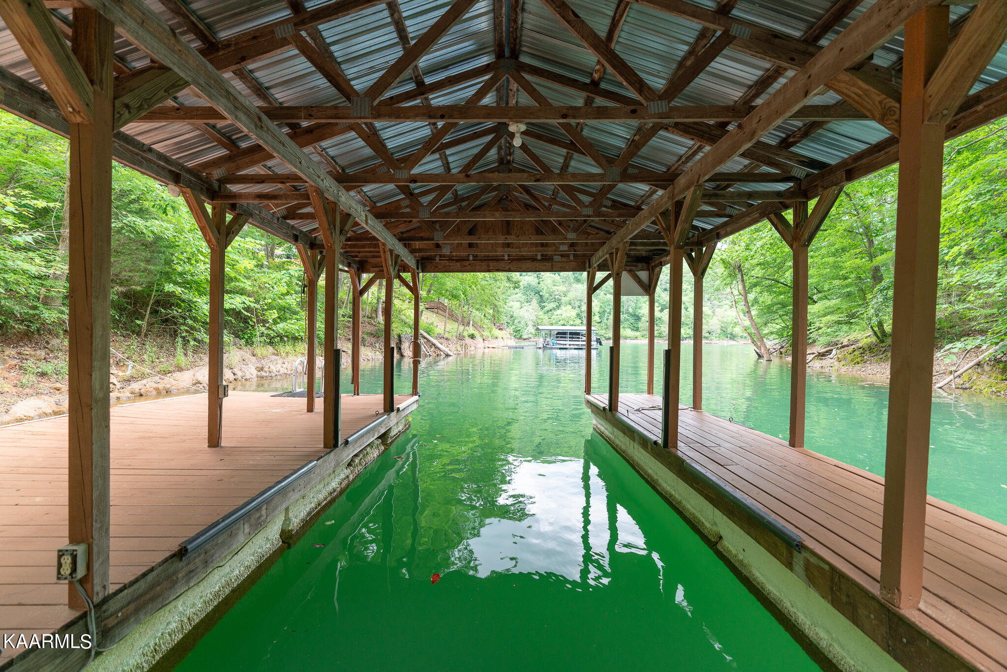 129 Bridgeview Lane, LaFollette