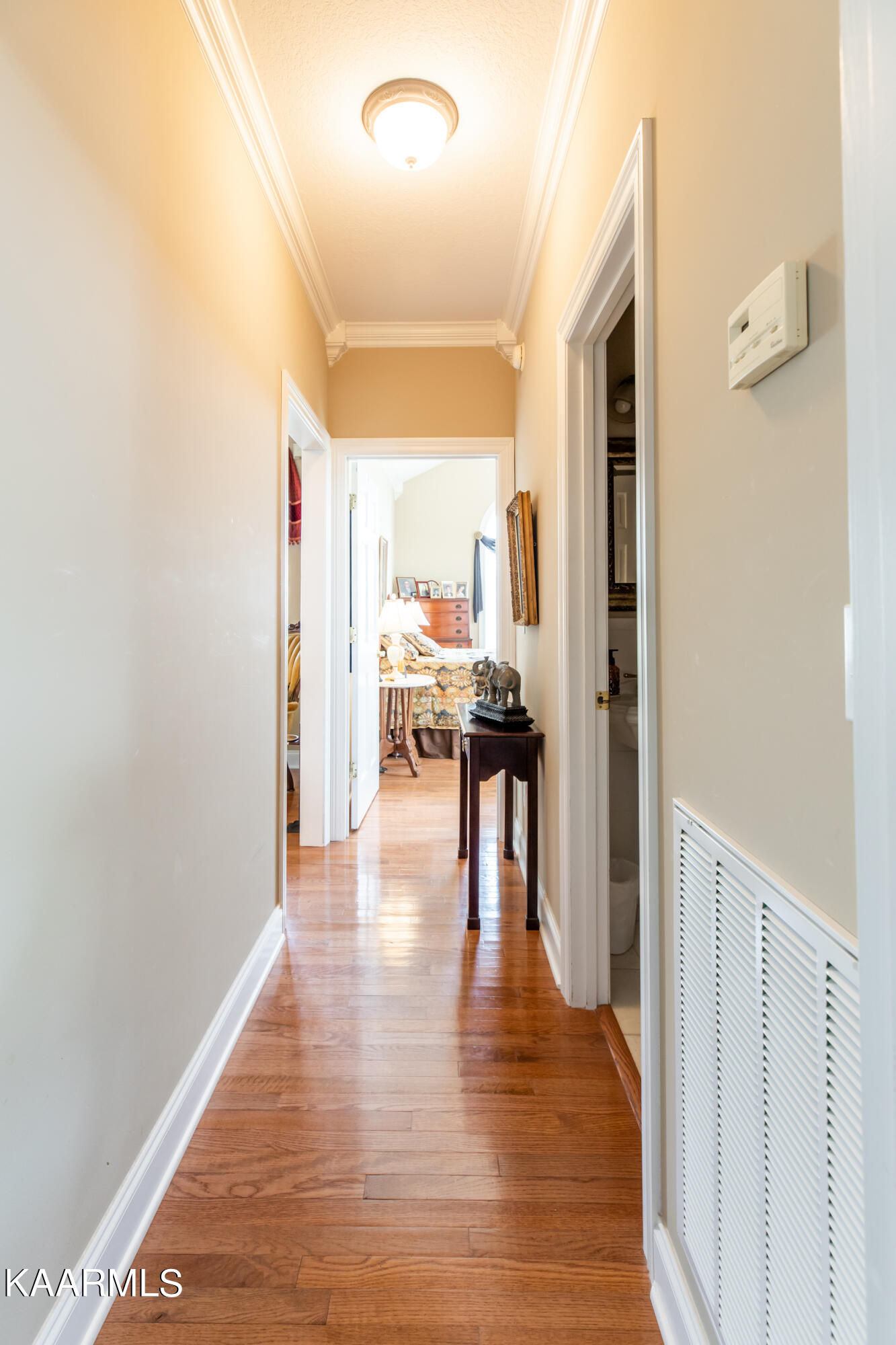 111 Colonial Heights, LaFollette