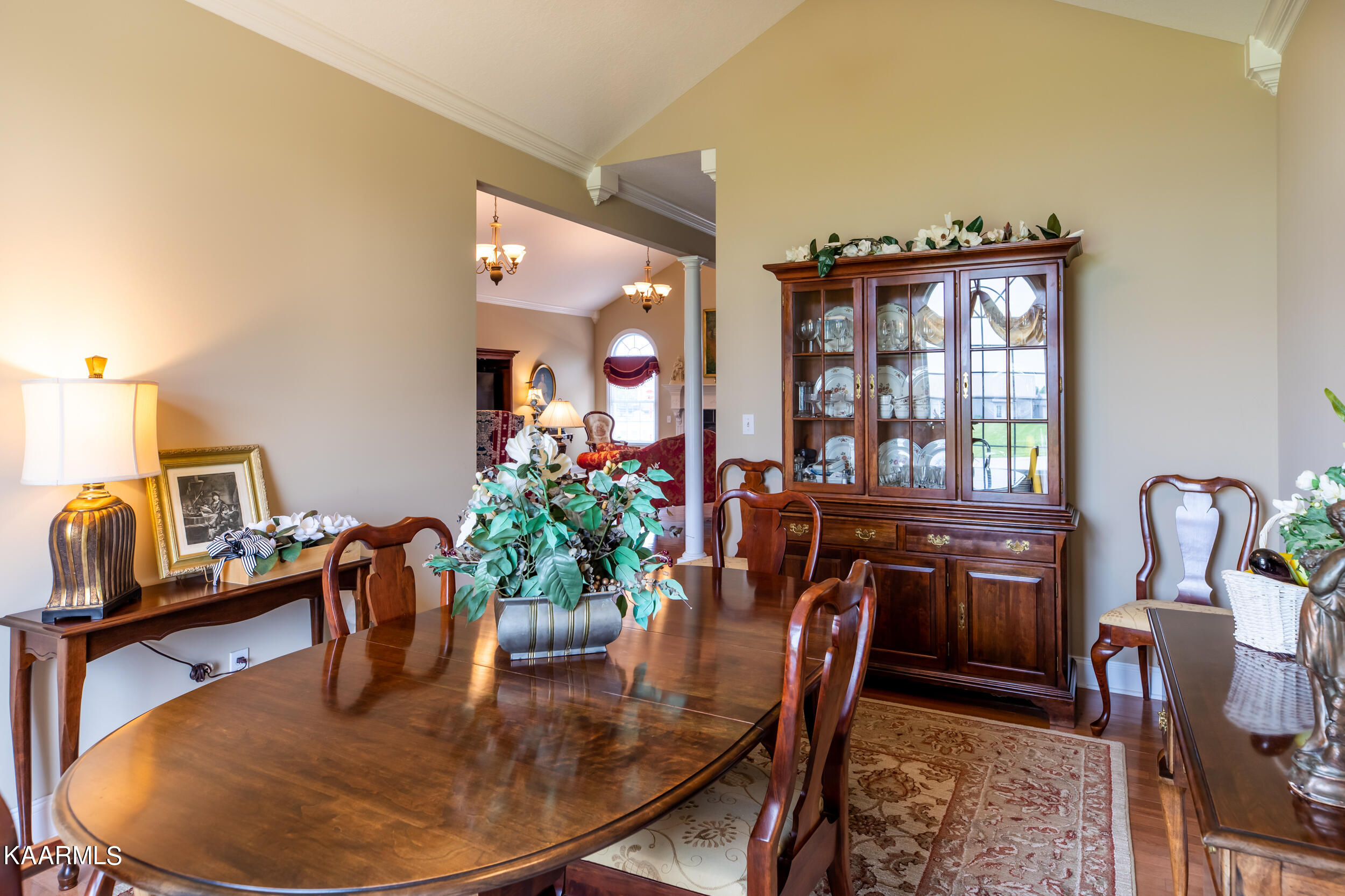 111 Colonial Heights, LaFollette