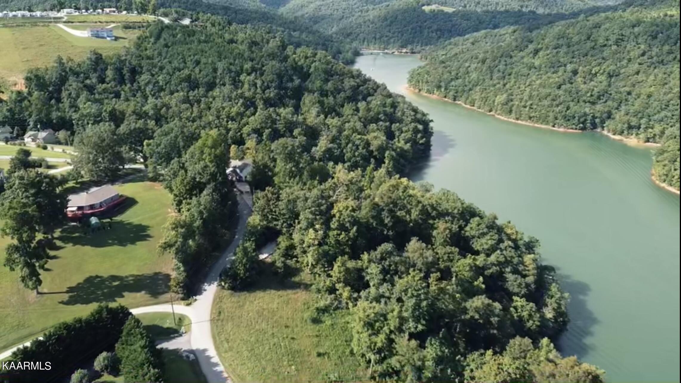 Mariner Point Rd, LaFollette