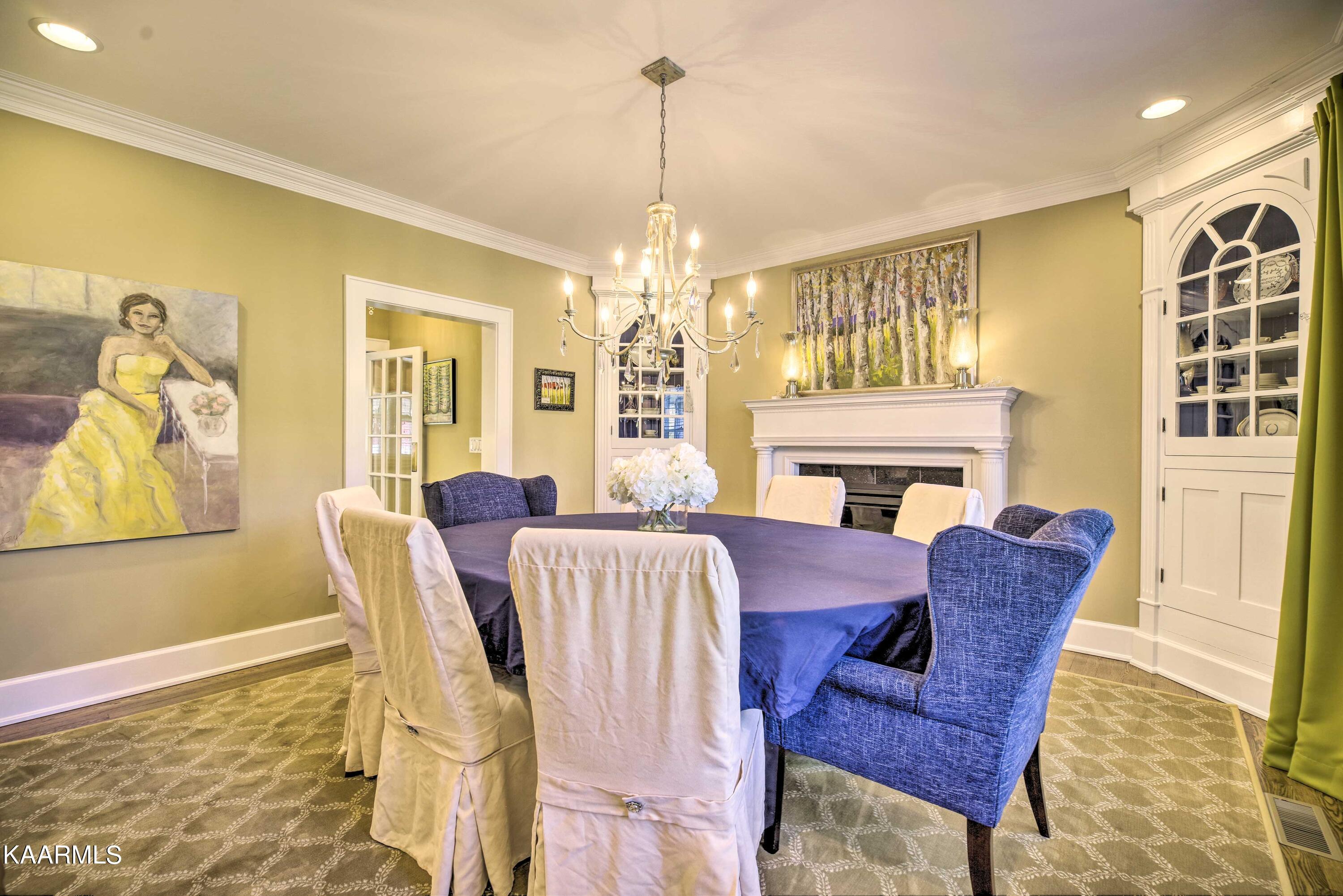 1120 E Elm St, LaFollette