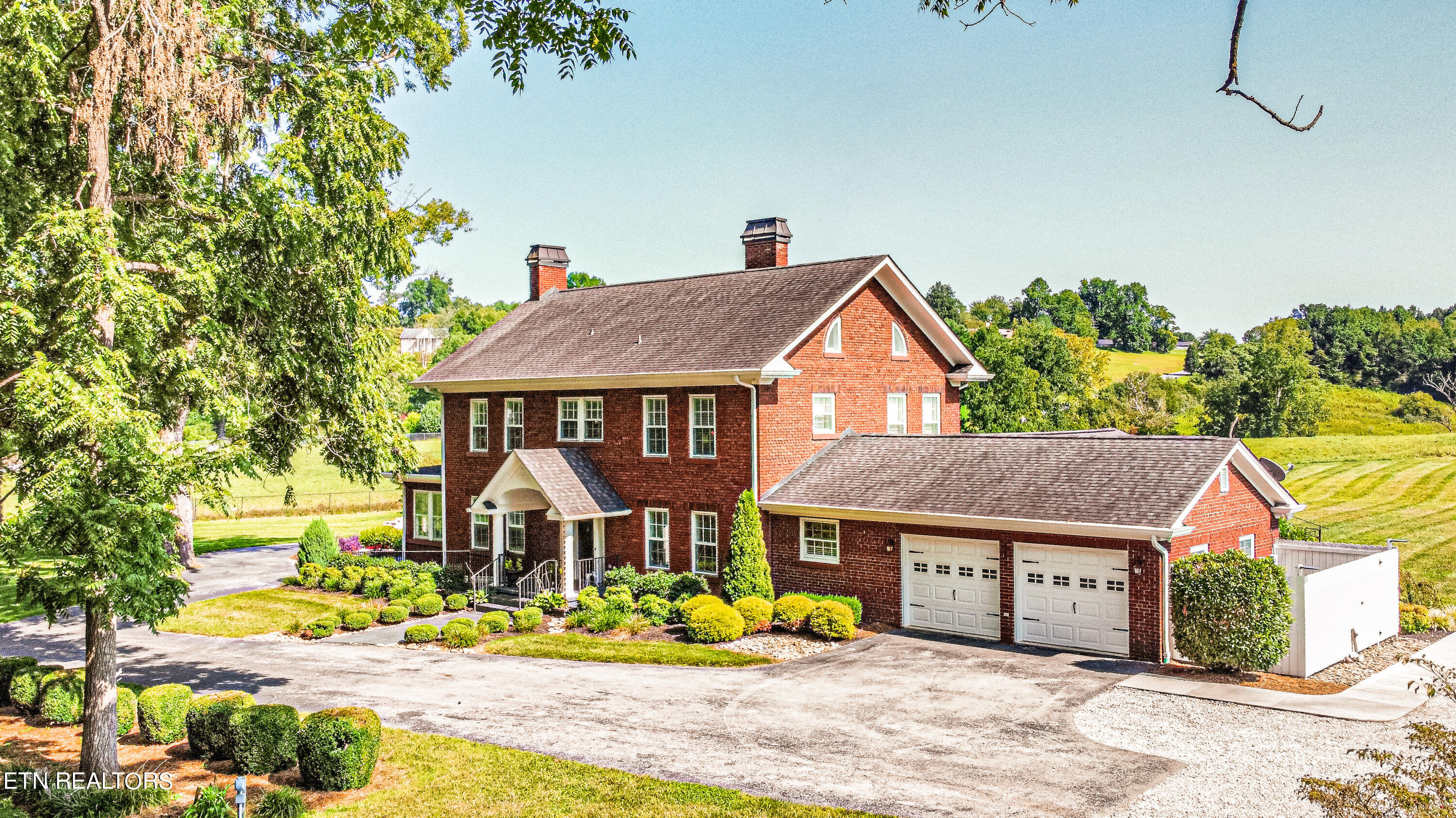 1120 E Elm St, LaFollette