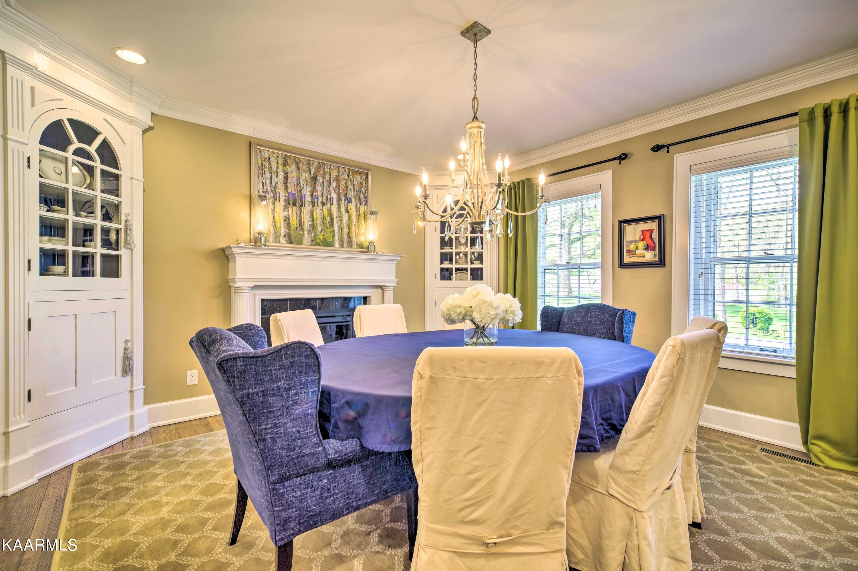 1120 E Elm St, LaFollette