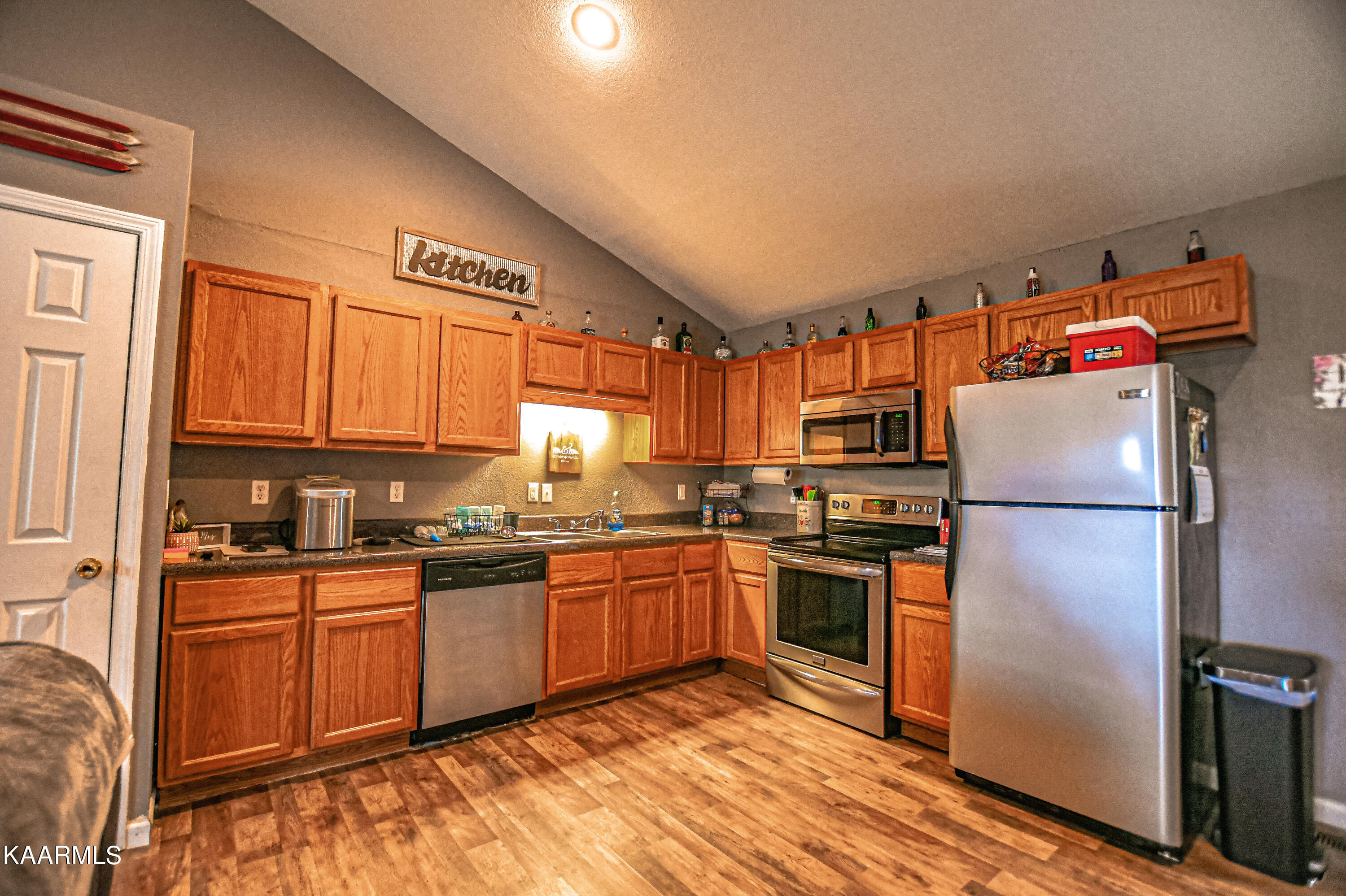 187 Sandy Circle, LaFollette