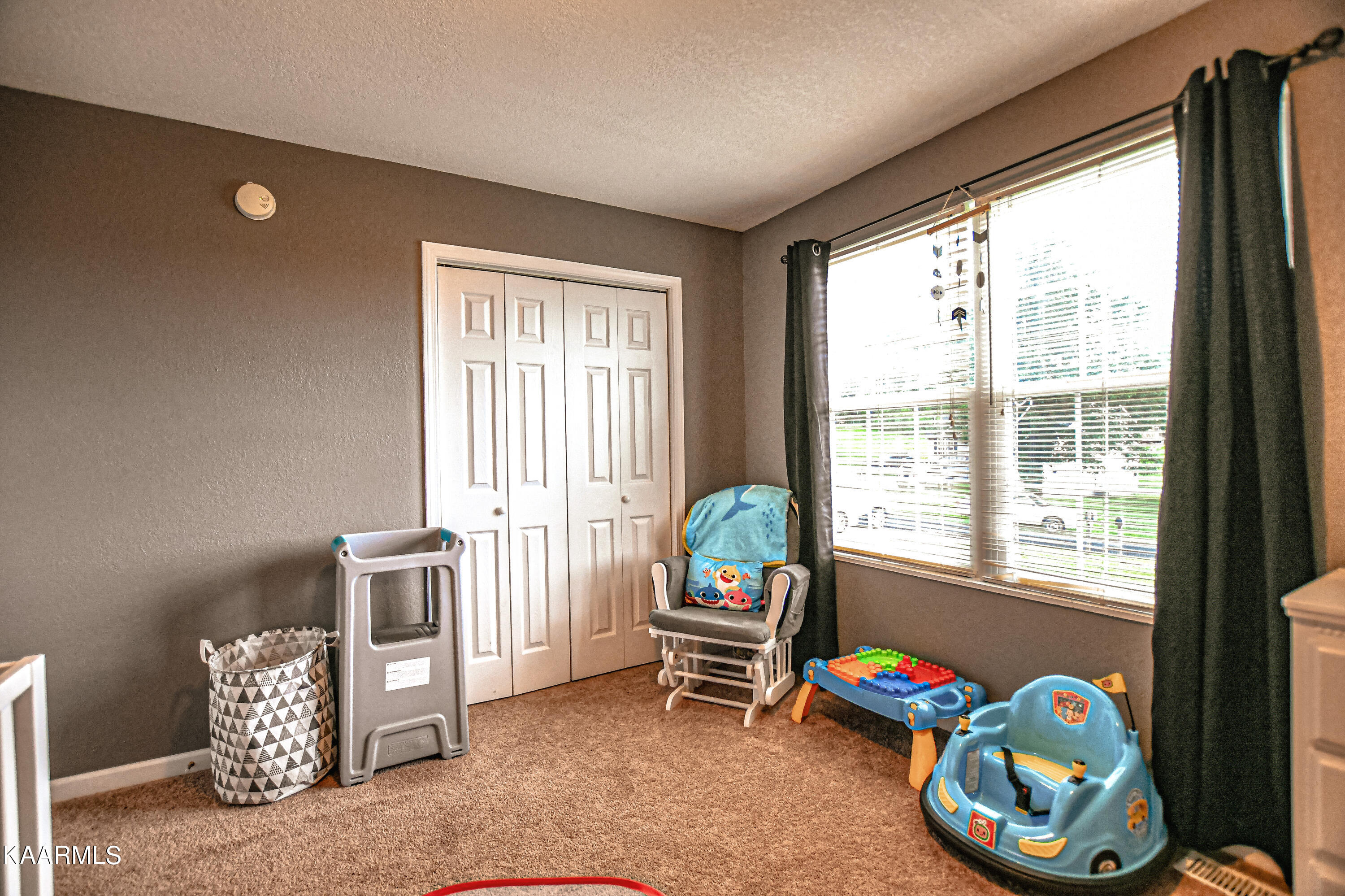 187 Sandy Circle, LaFollette