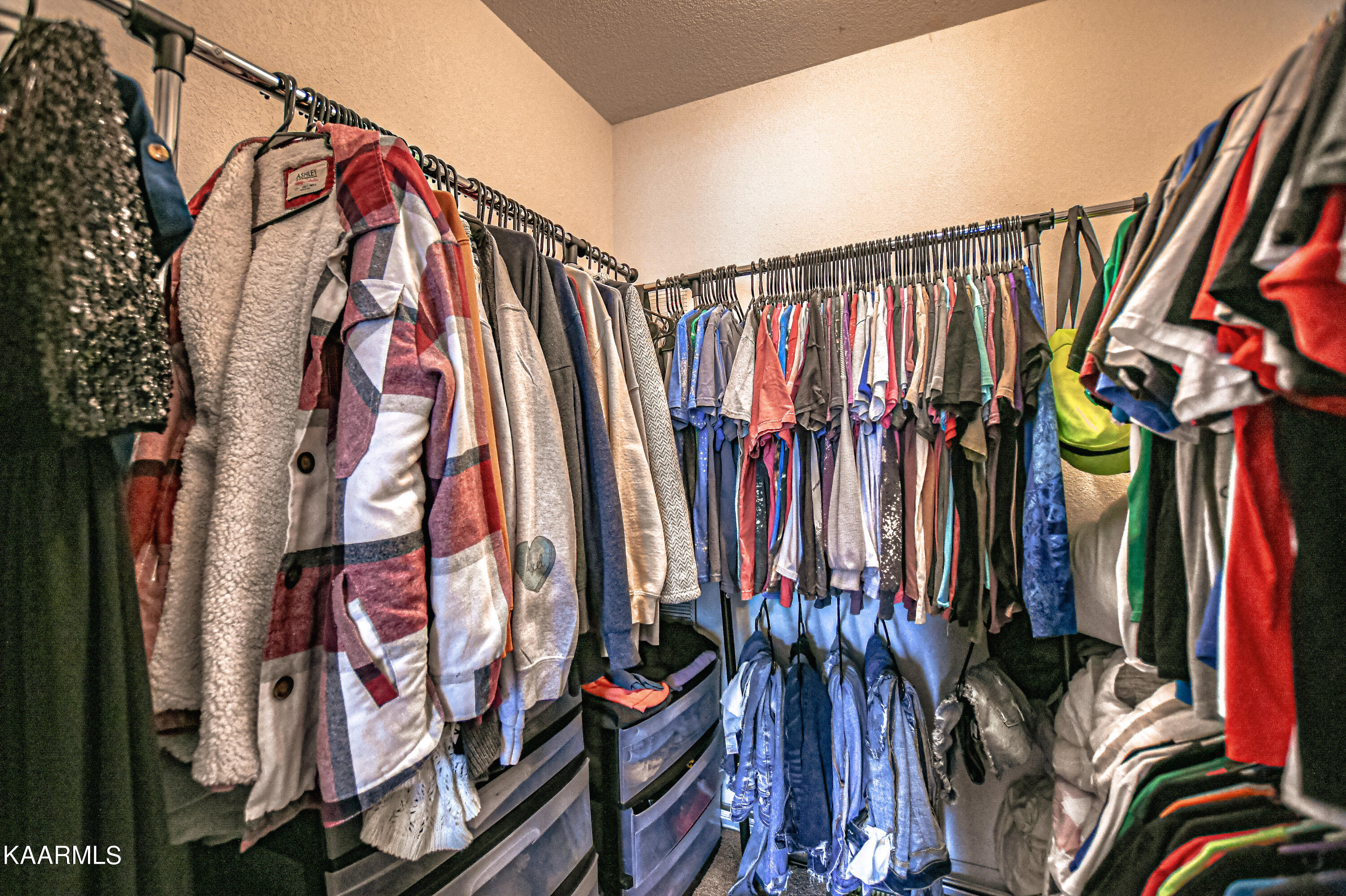 187 Sandy Circle, LaFollette