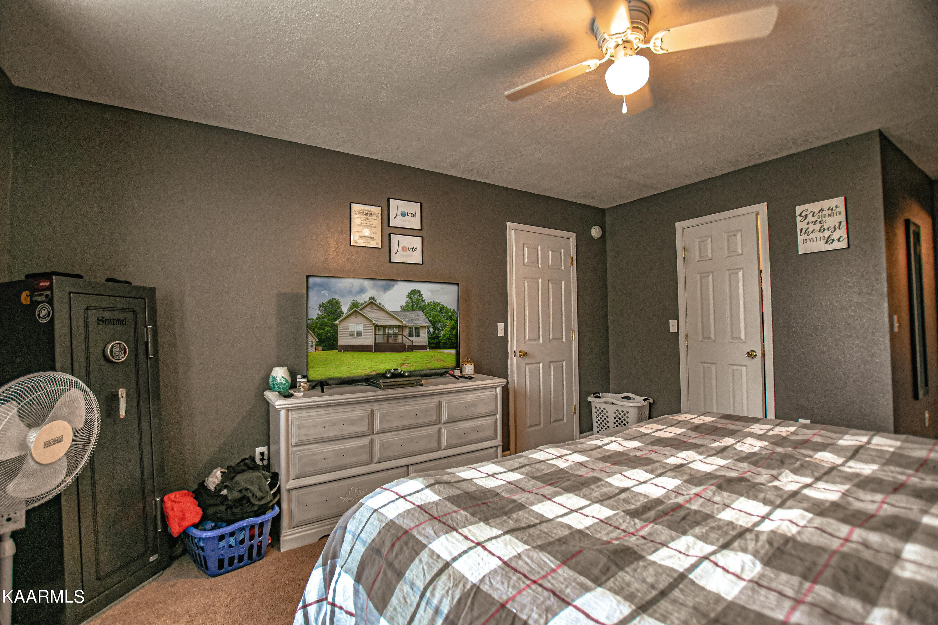 187 Sandy Circle, LaFollette