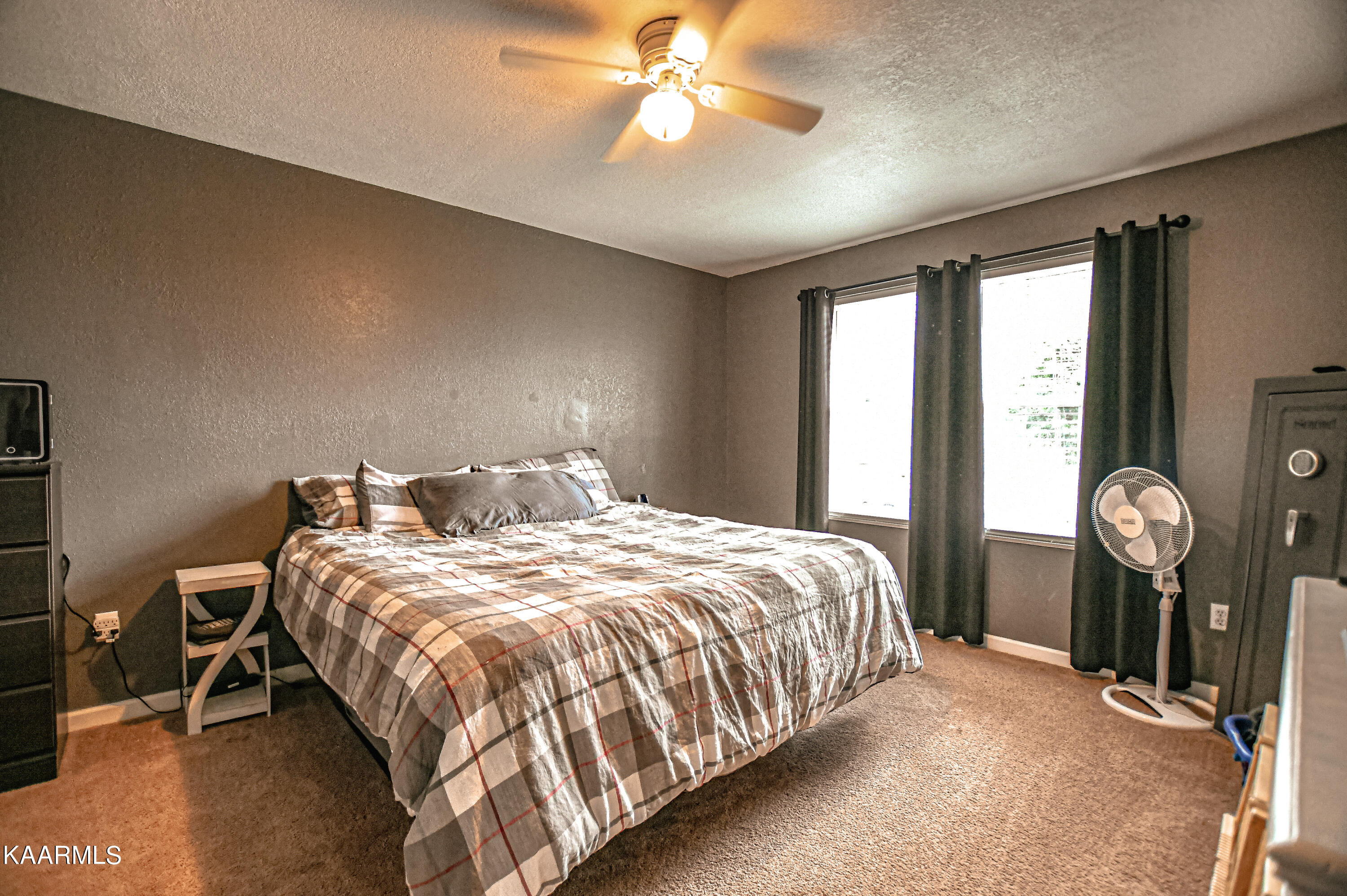 187 Sandy Circle, LaFollette