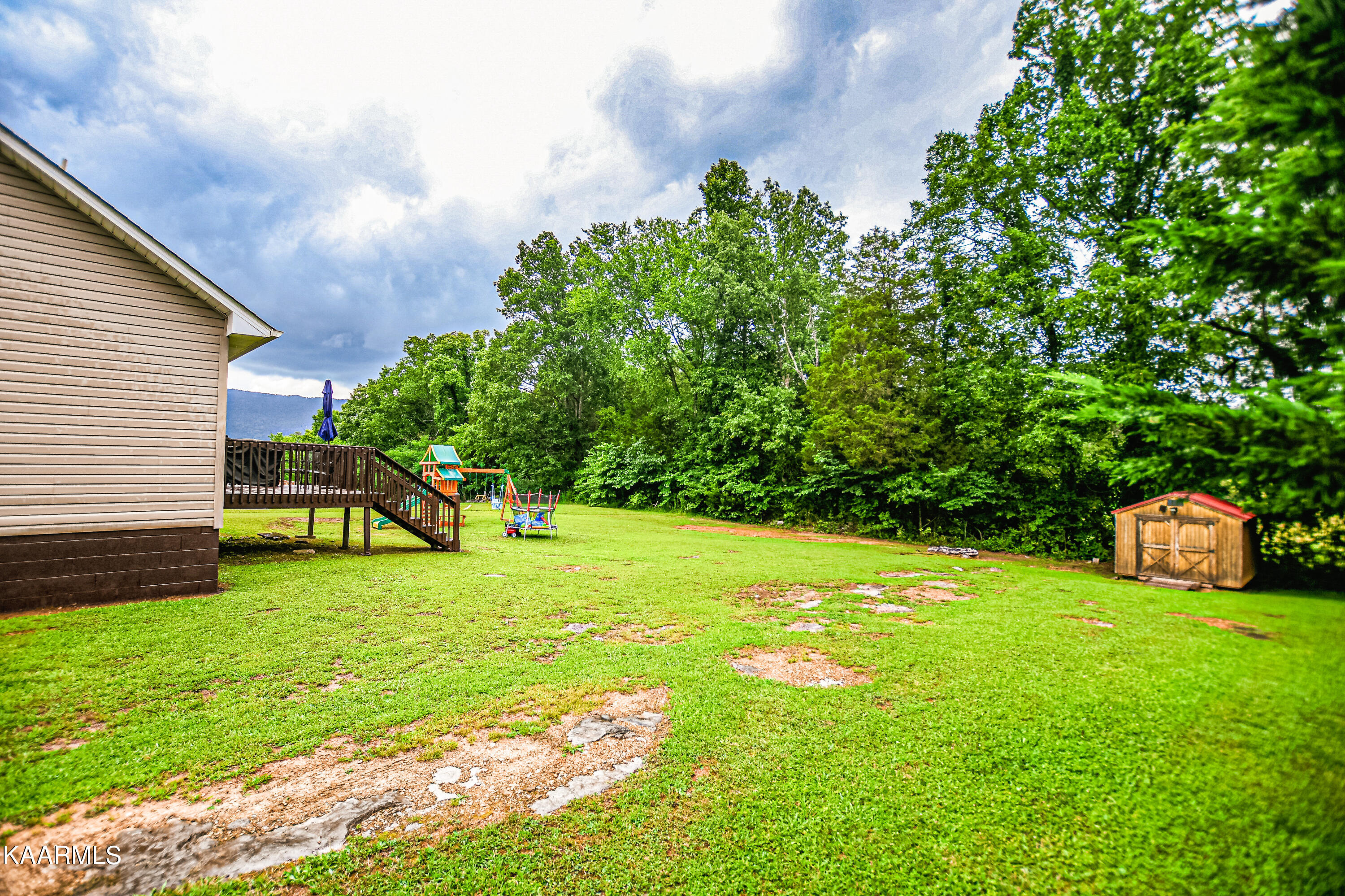 187 Sandy Circle, LaFollette