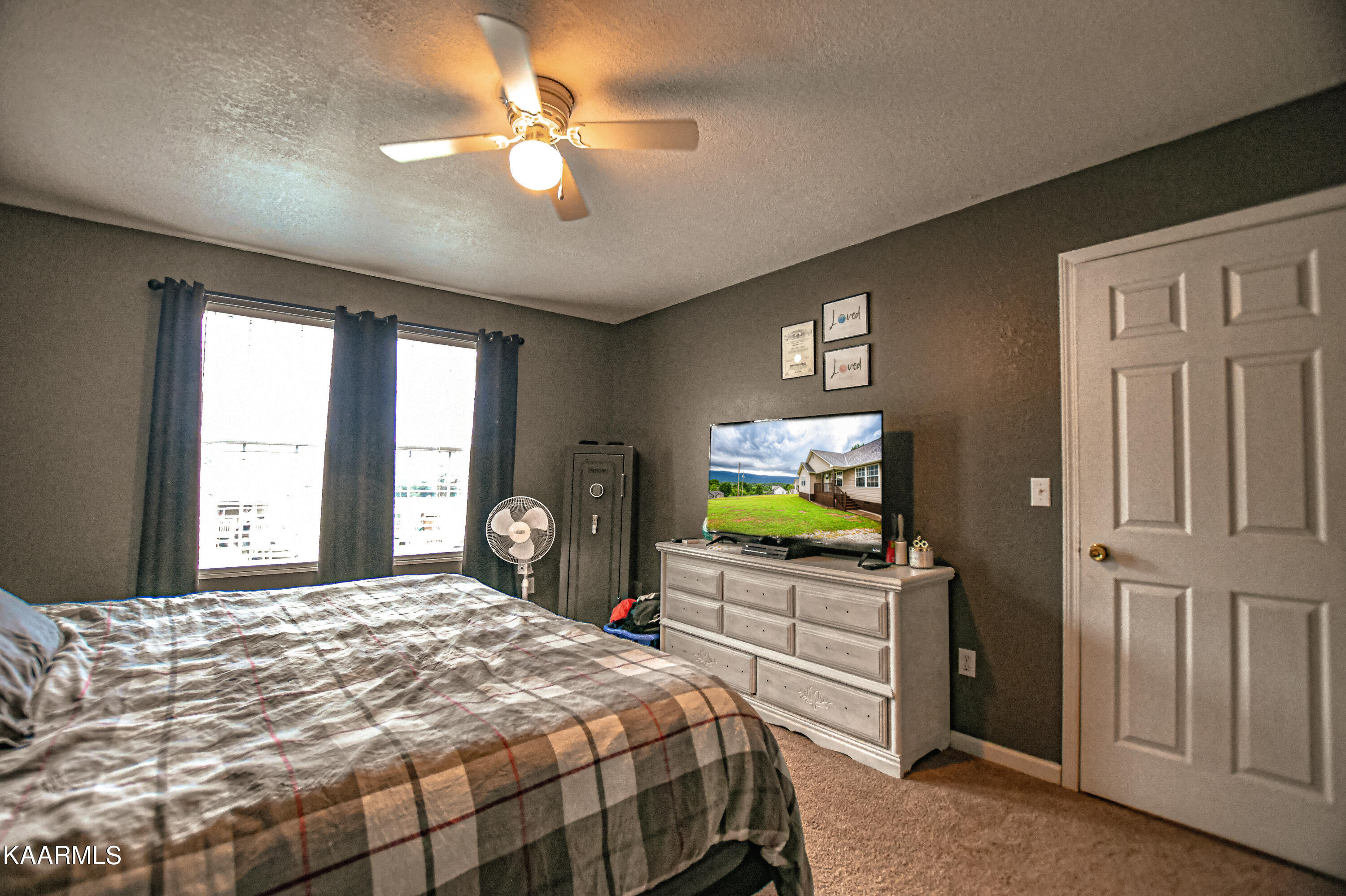 187 Sandy Circle, LaFollette