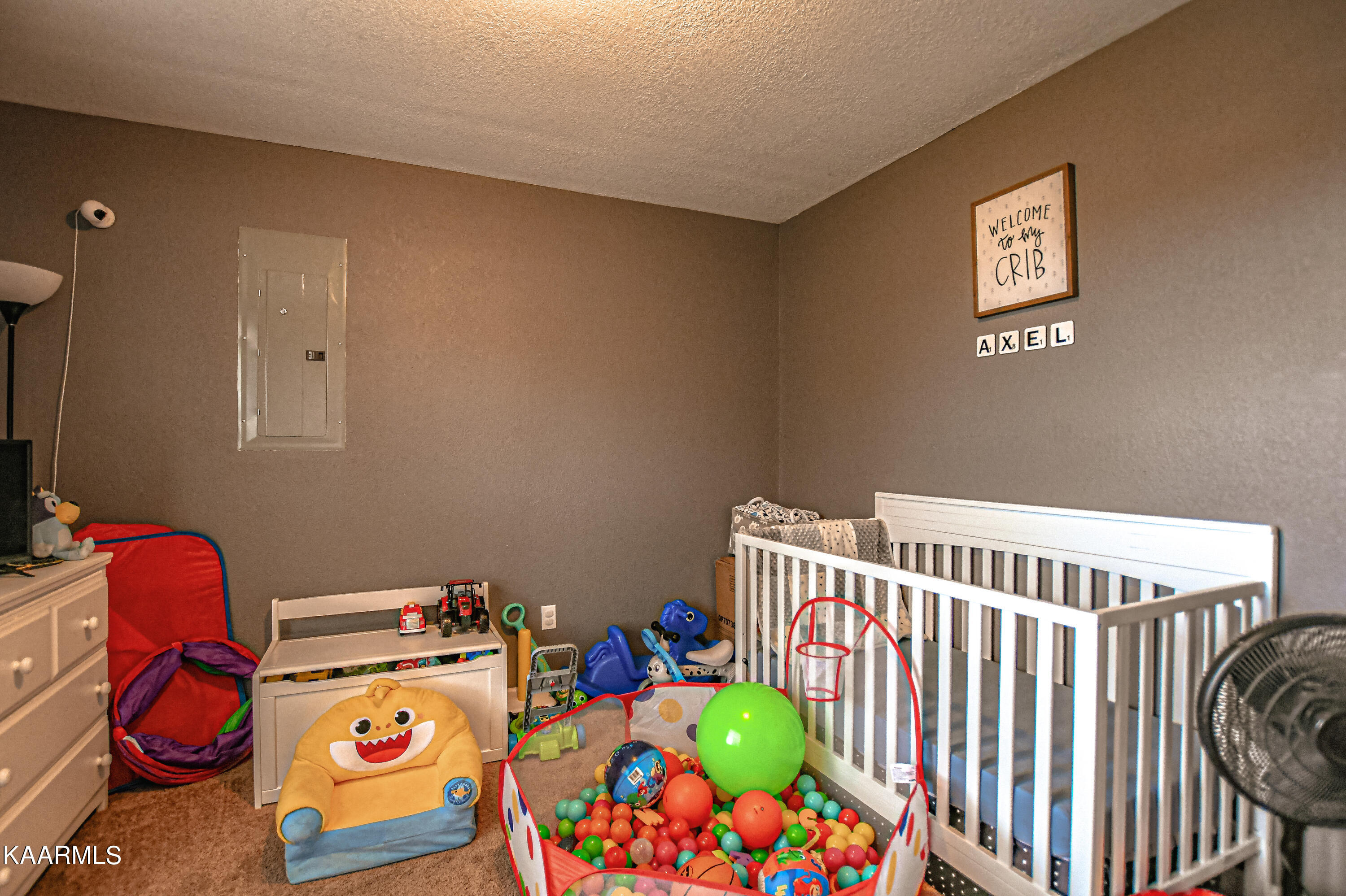 187 Sandy Circle, LaFollette