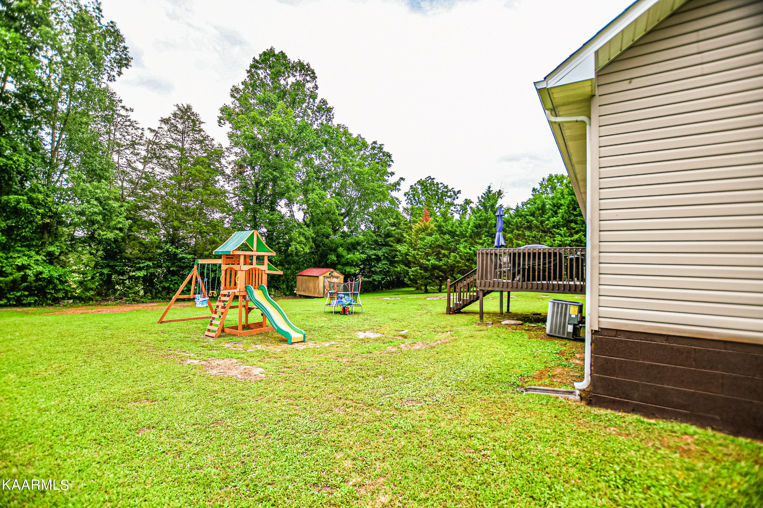 187 Sandy Circle, LaFollette