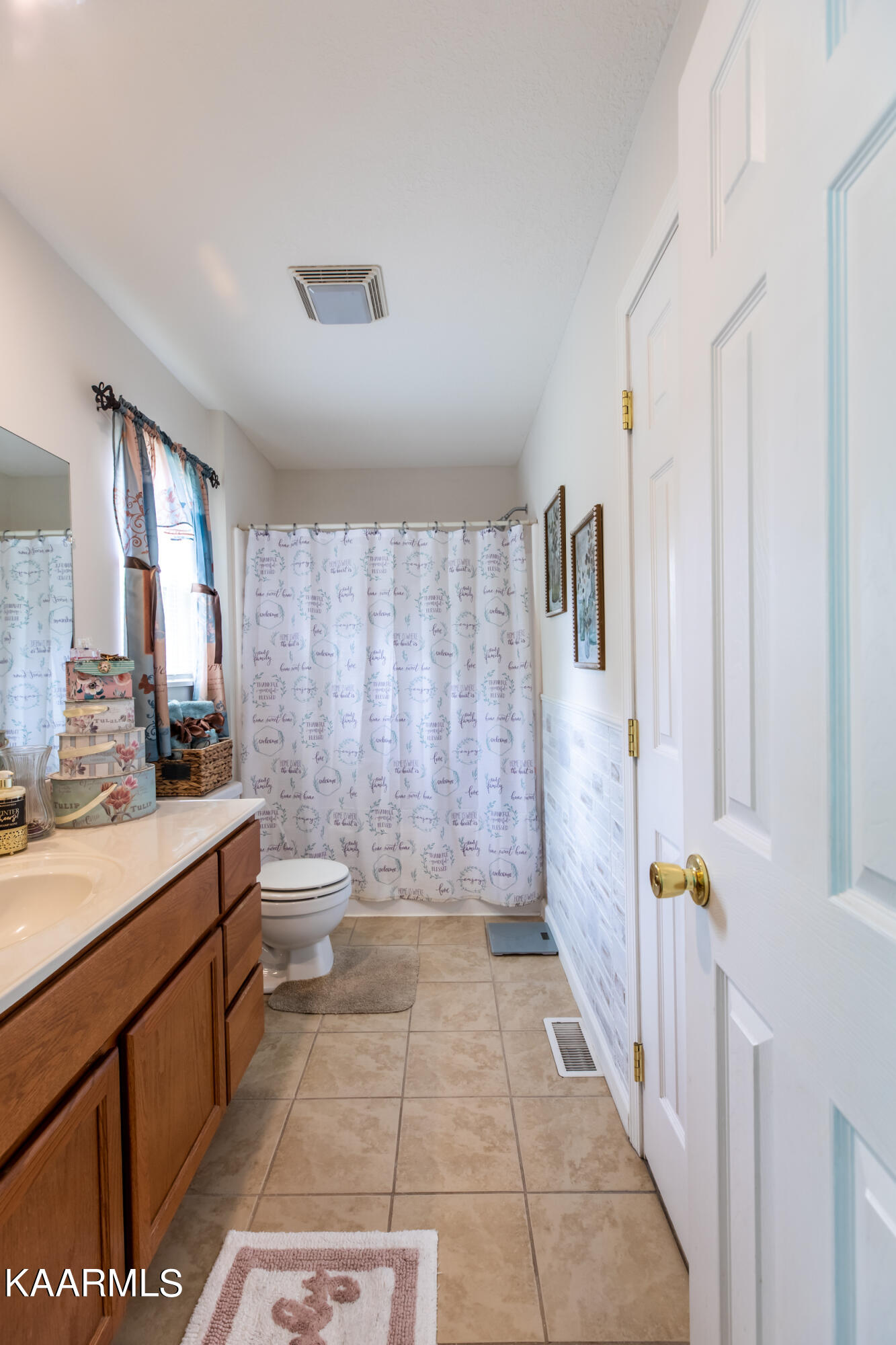 202 Sandy Circle, LaFollette