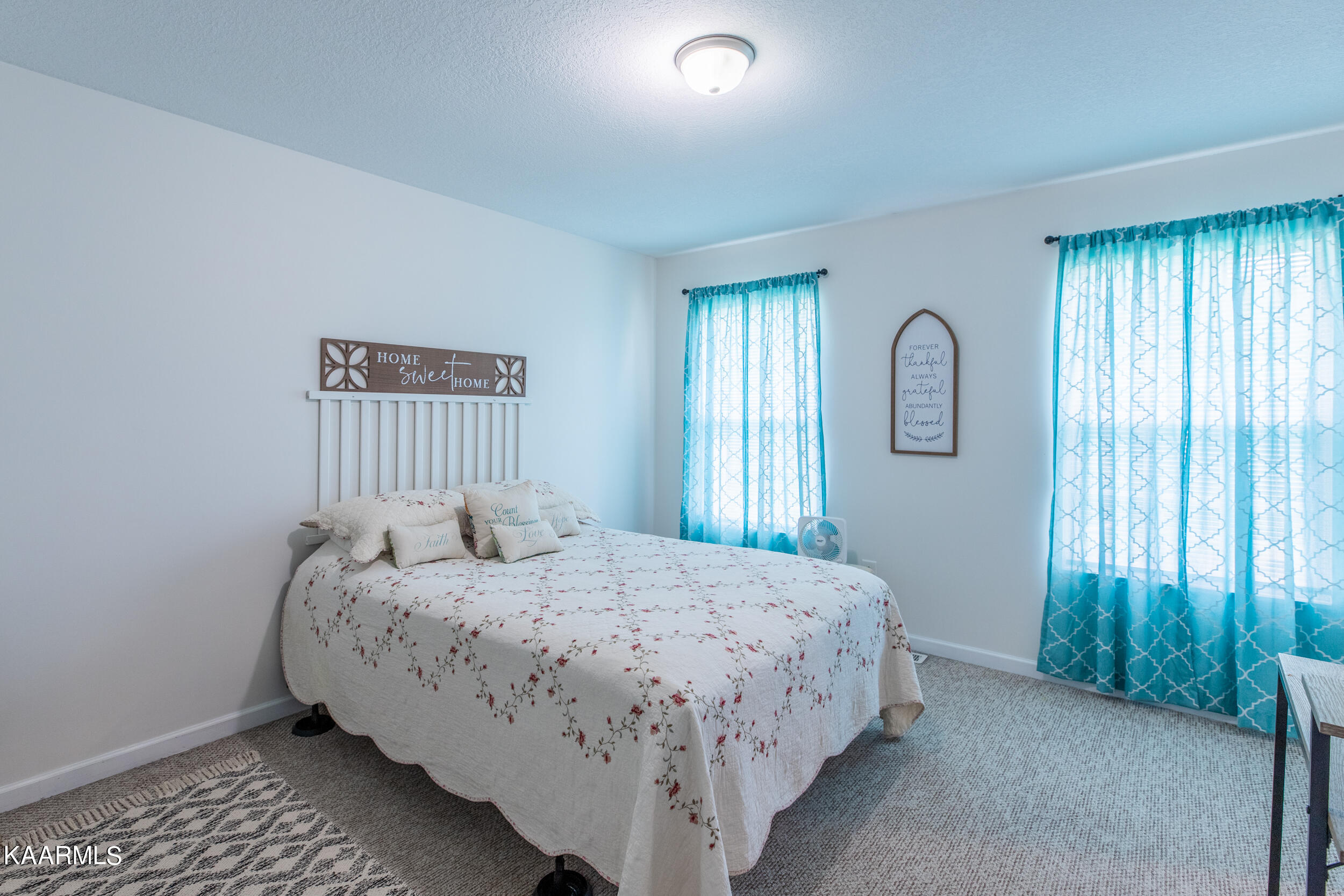 202 Sandy Circle, LaFollette