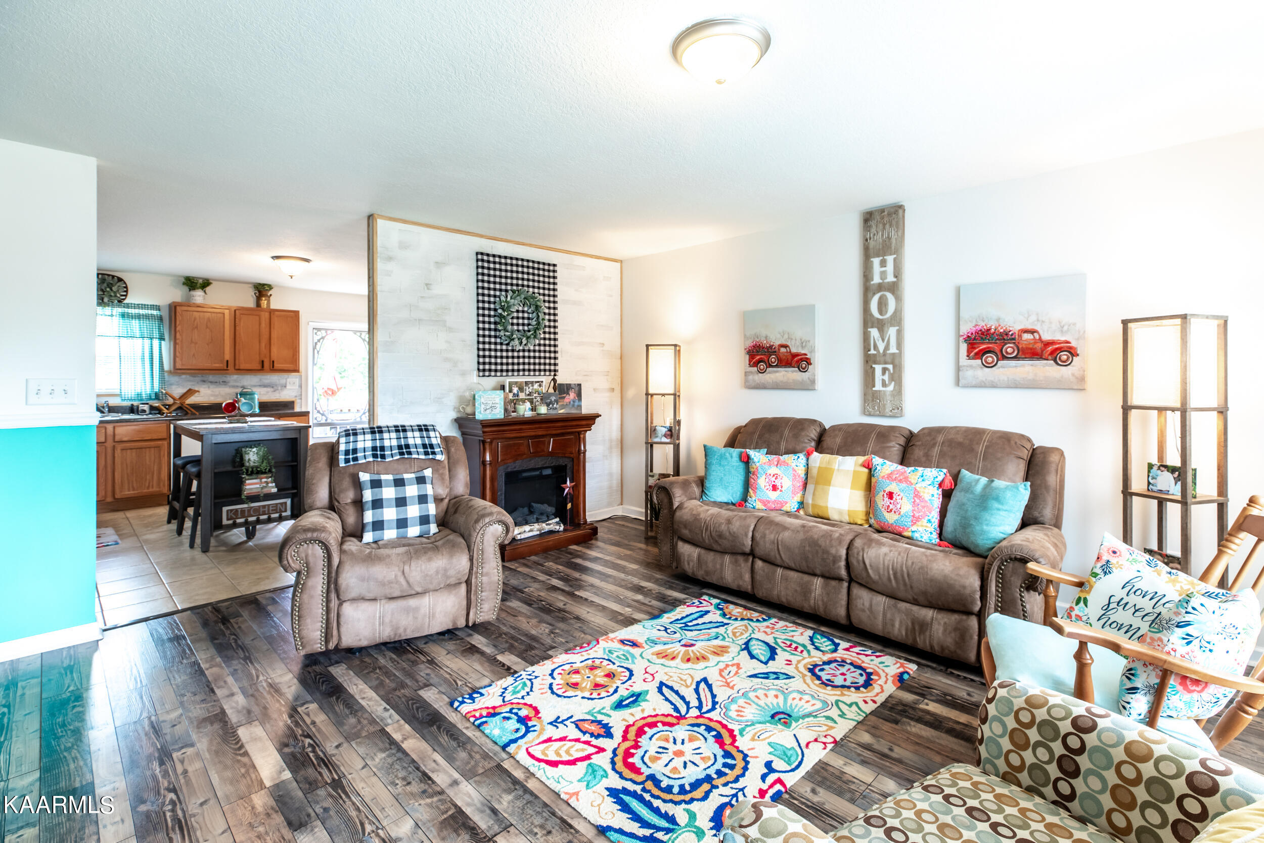 202 Sandy Circle, LaFollette