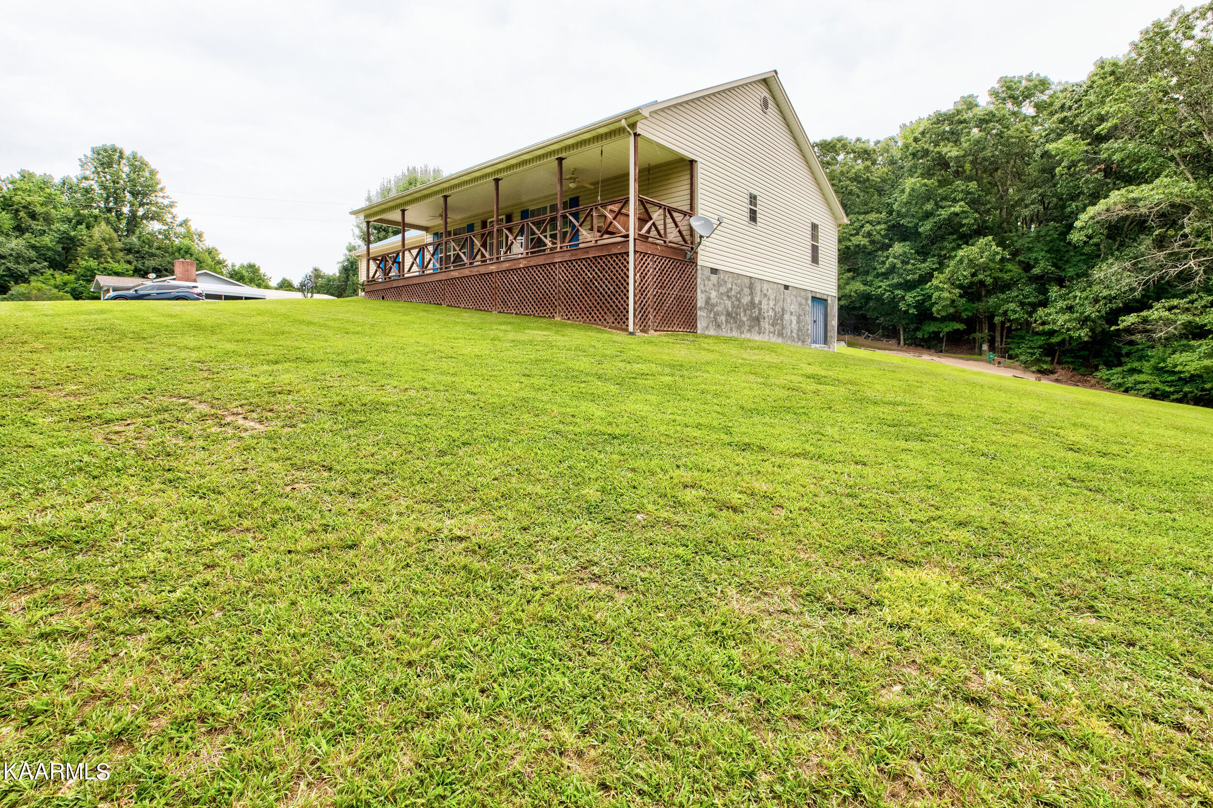 399 Lynch Hollow Rd, LaFollette