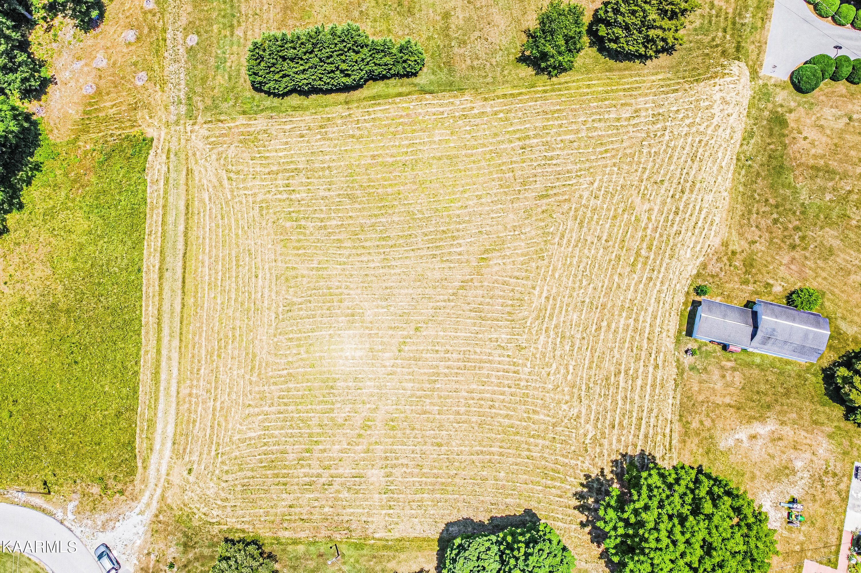 Fairway Drive, LaFollette