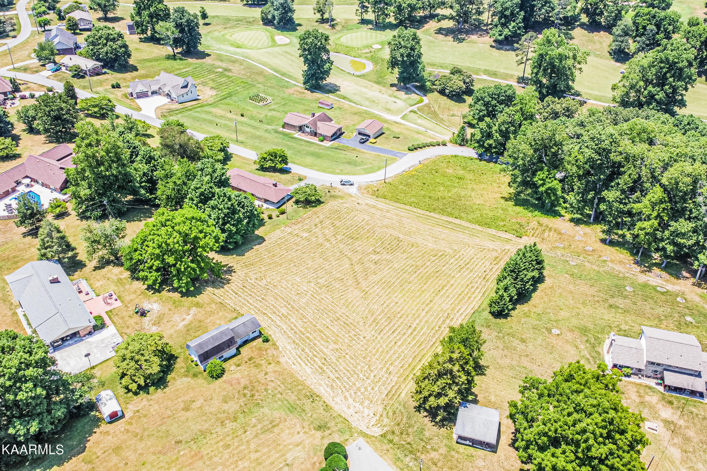 Fairway Drive, LaFollette