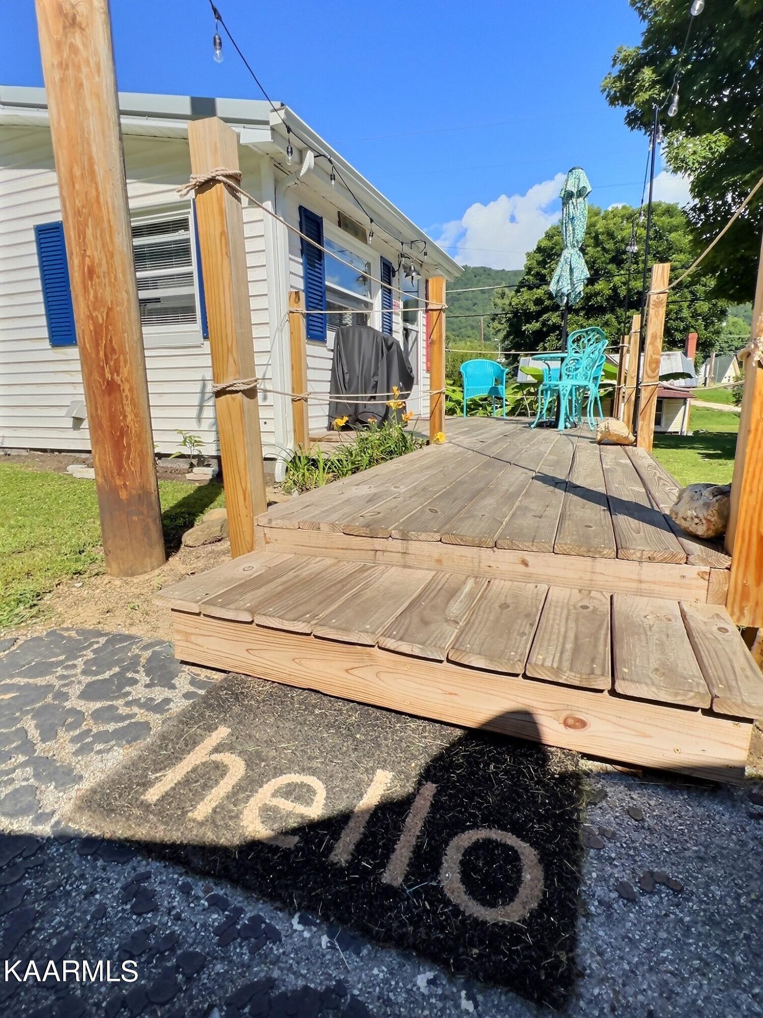 803 W Beech St, LaFollette