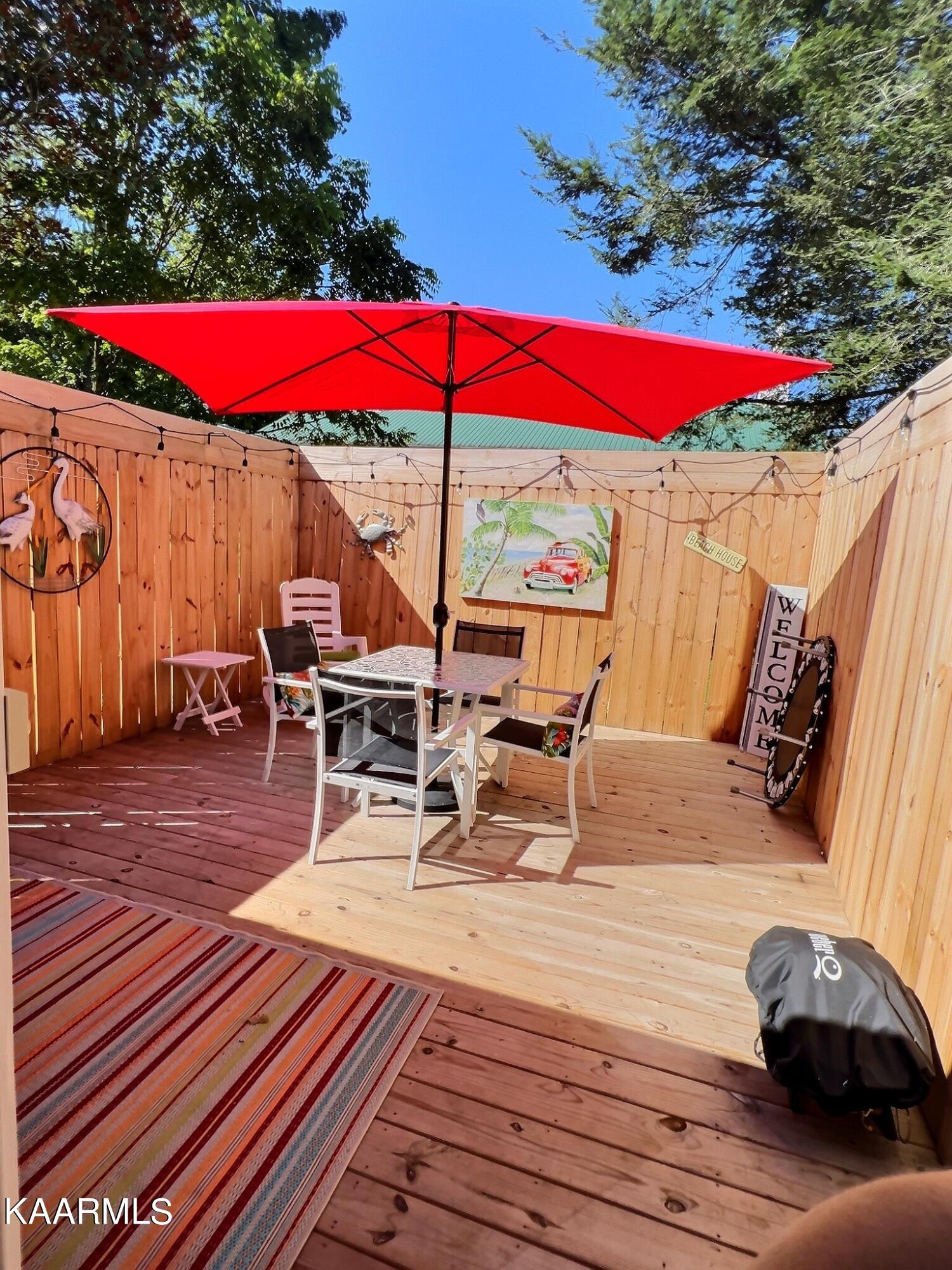 803 W Beech St, LaFollette