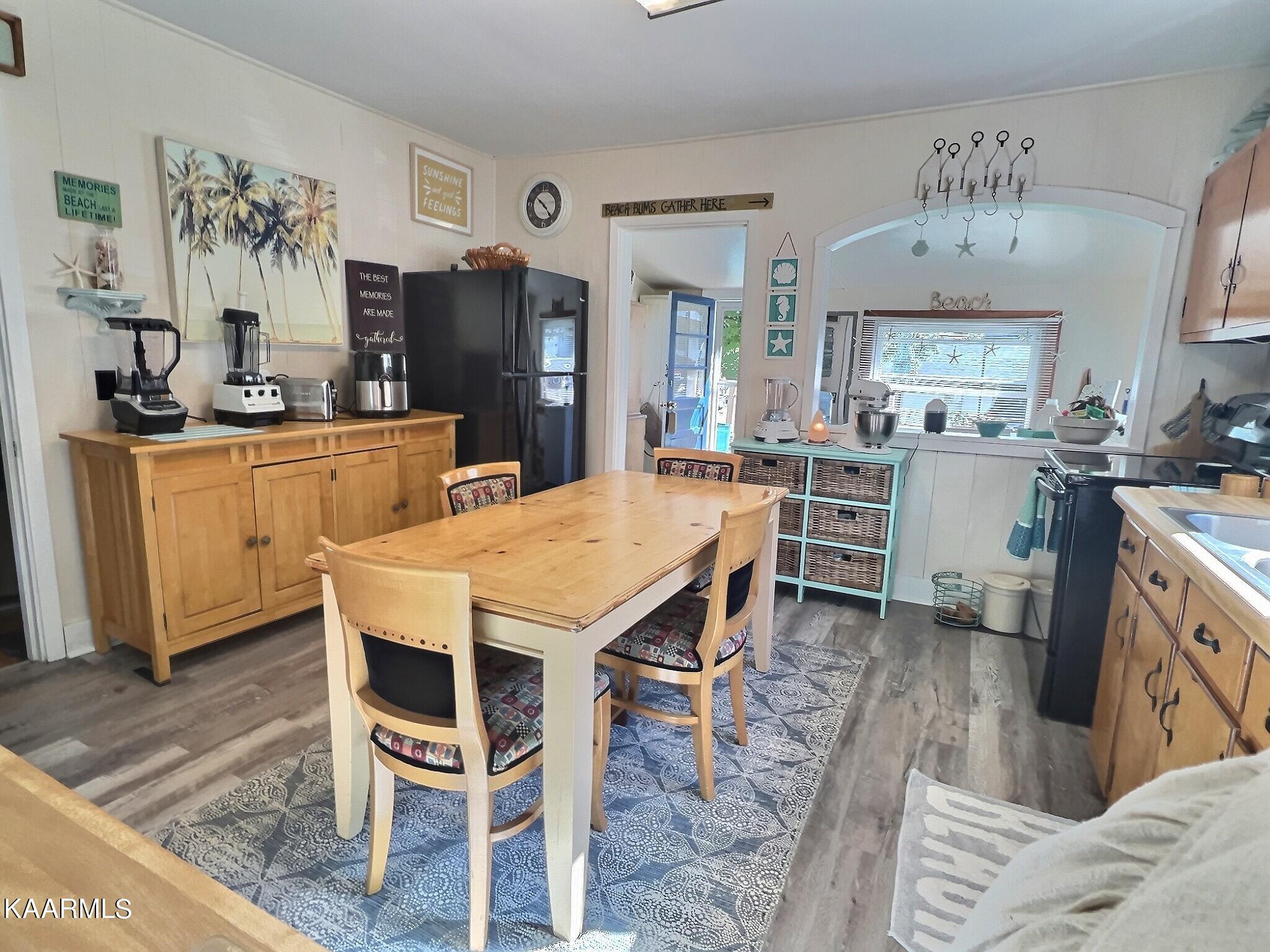 803 W Beech St, LaFollette