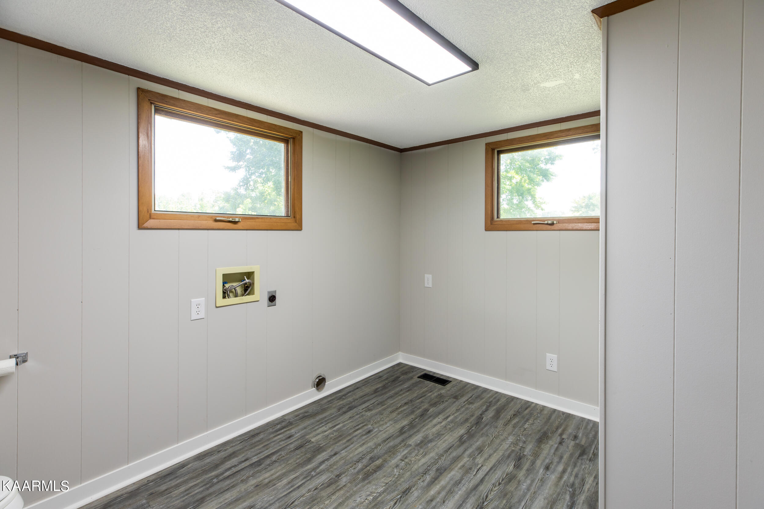 807 Rose Hill Drive, LaFollette