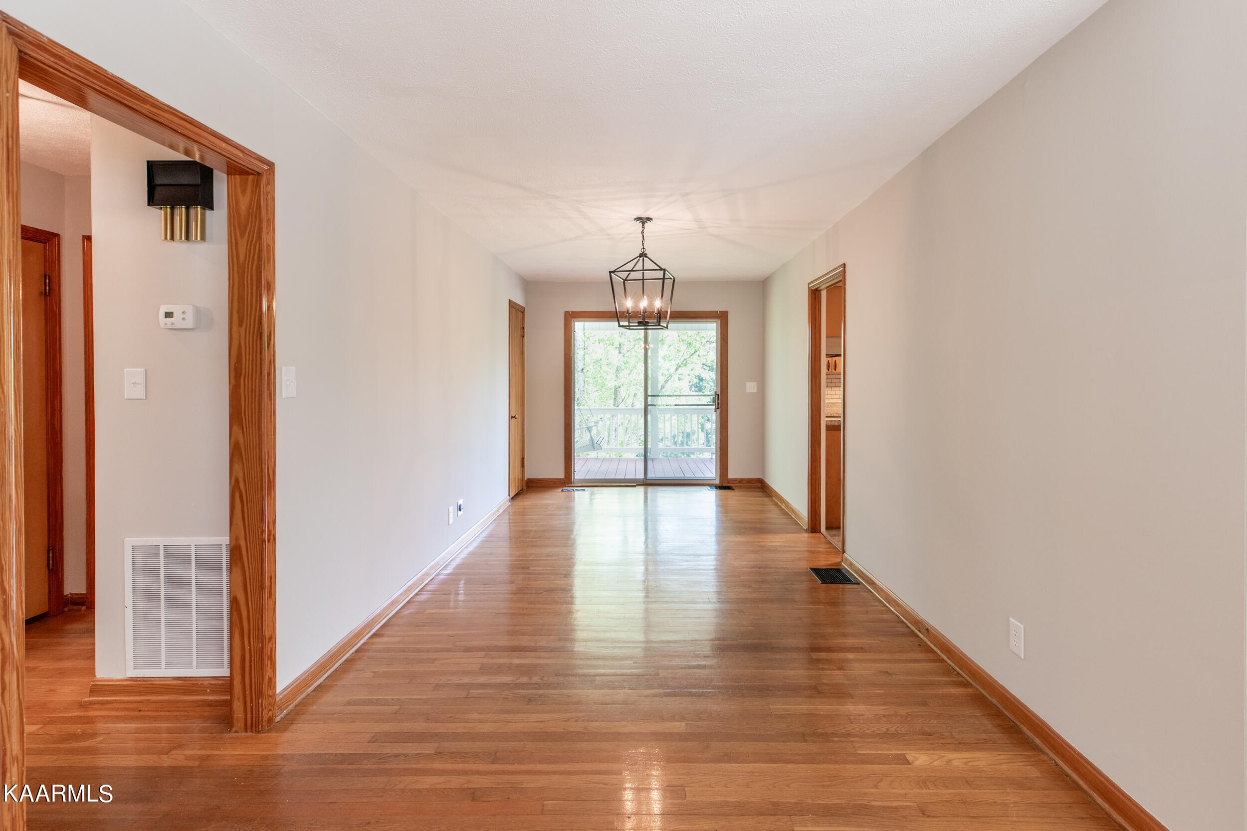 807 Rose Hill Drive, LaFollette