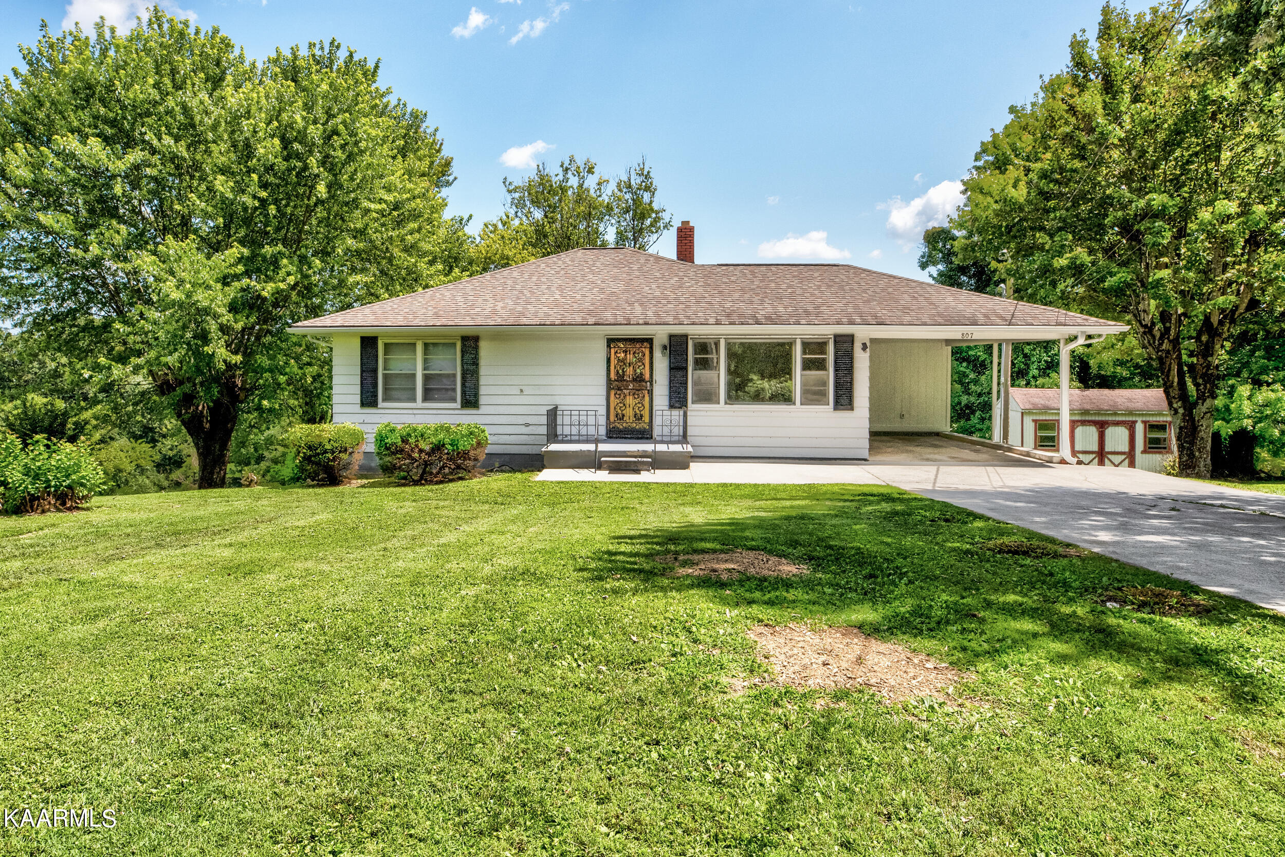 807 Rose Hill Drive, LaFollette