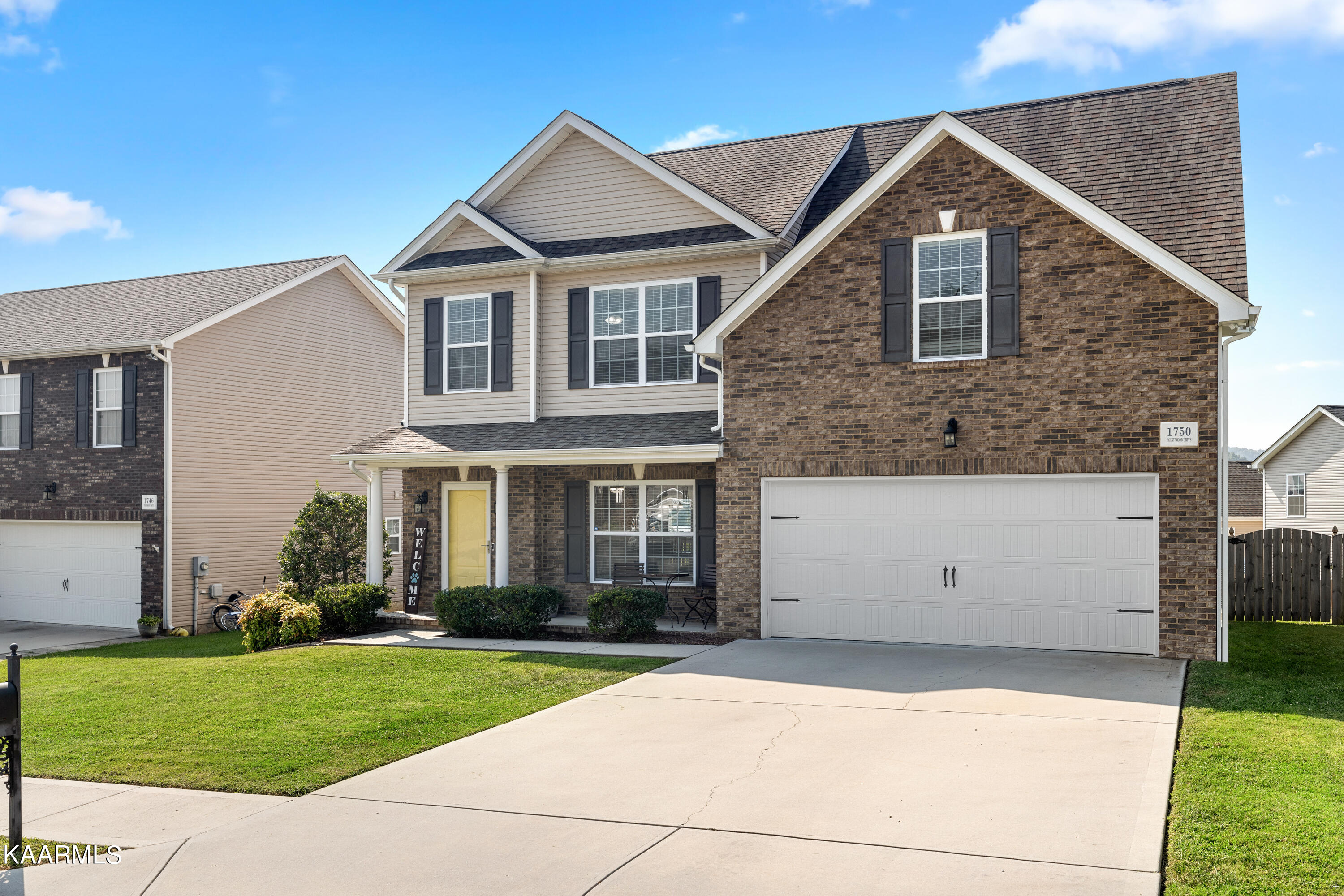 1750 Point Wood Drive