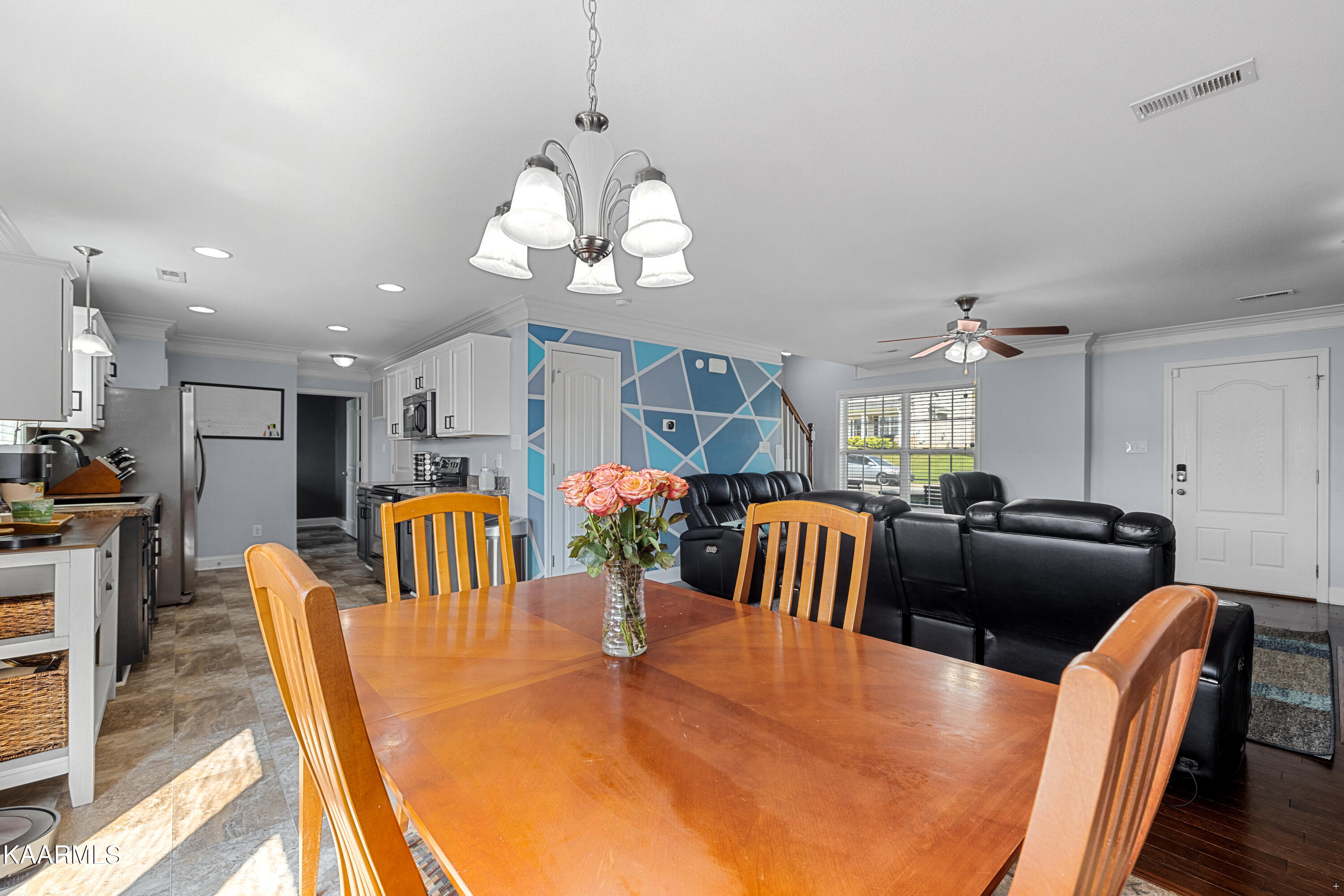 1750 Point Wood Drive