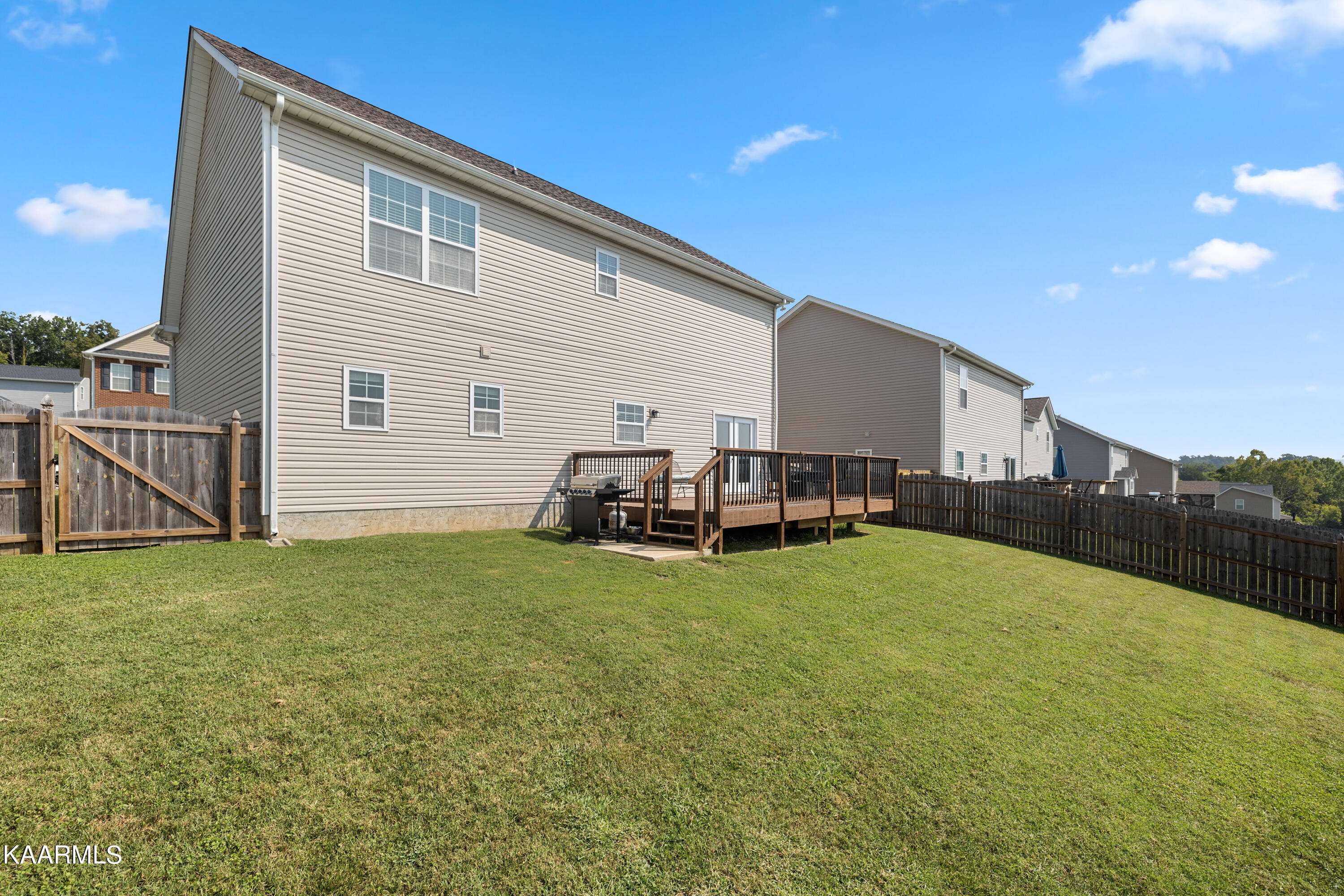 1750 Point Wood Drive