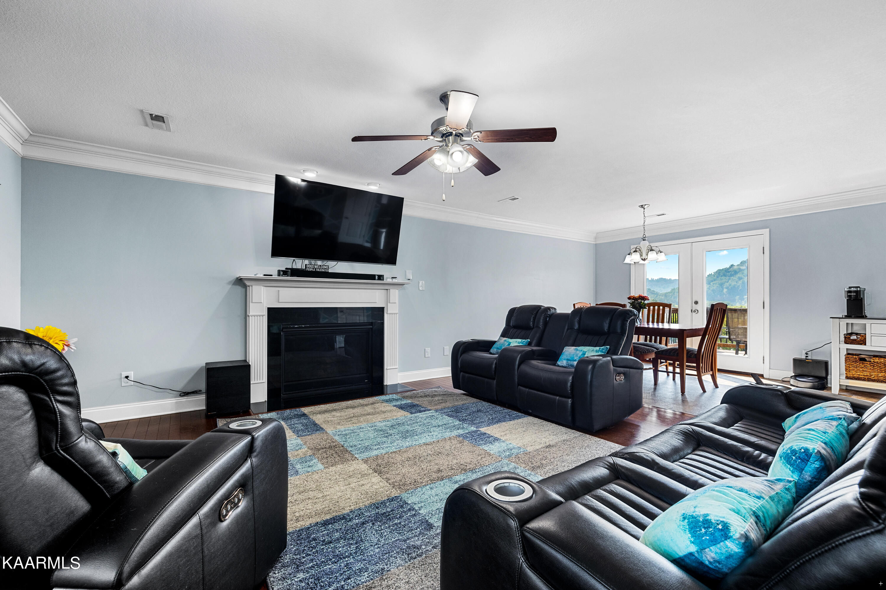 1750 Point Wood Drive