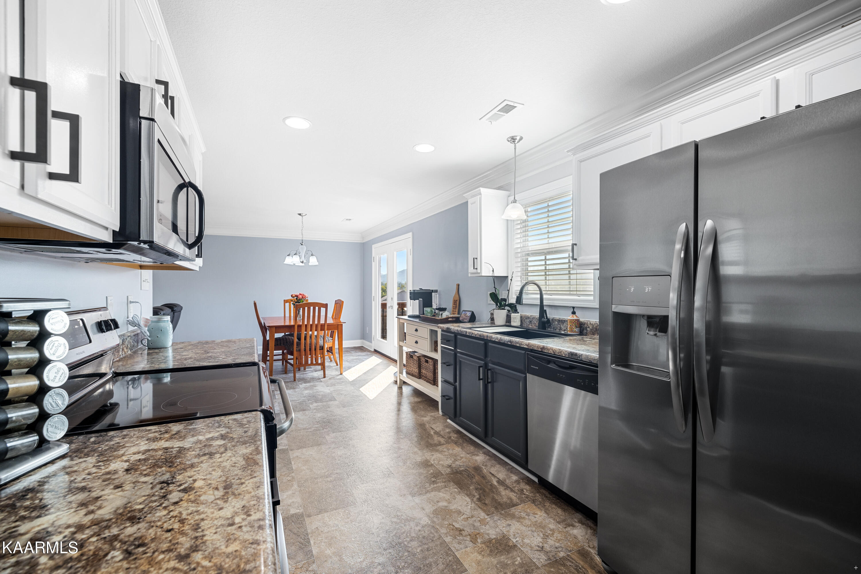 1750 Point Wood Drive