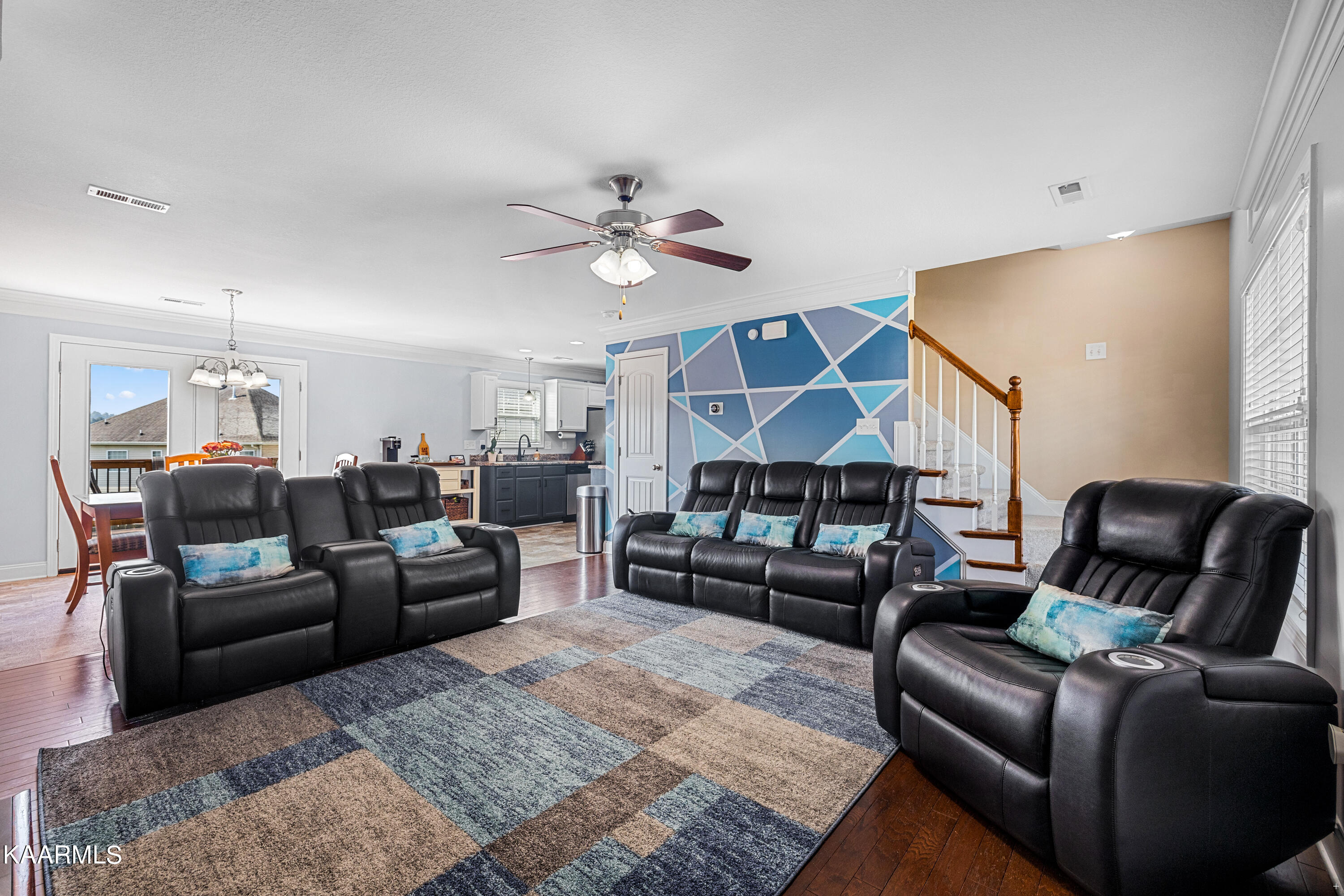 1750 Point Wood Drive