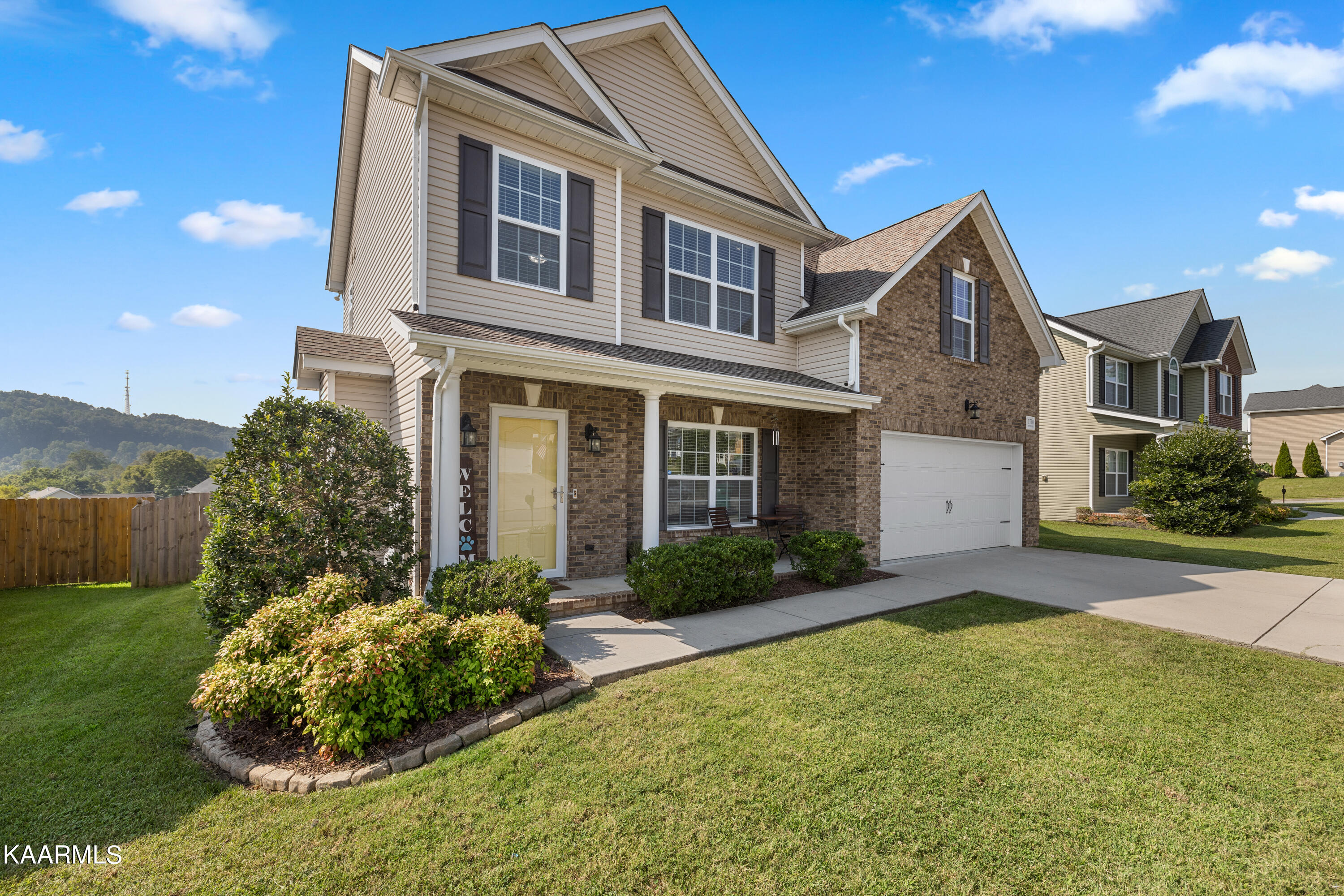 1750 Point Wood Drive