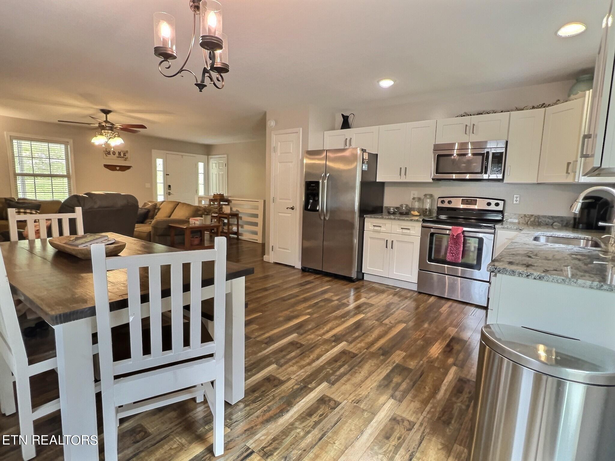 1119 Low Gap Rd, LaFollette